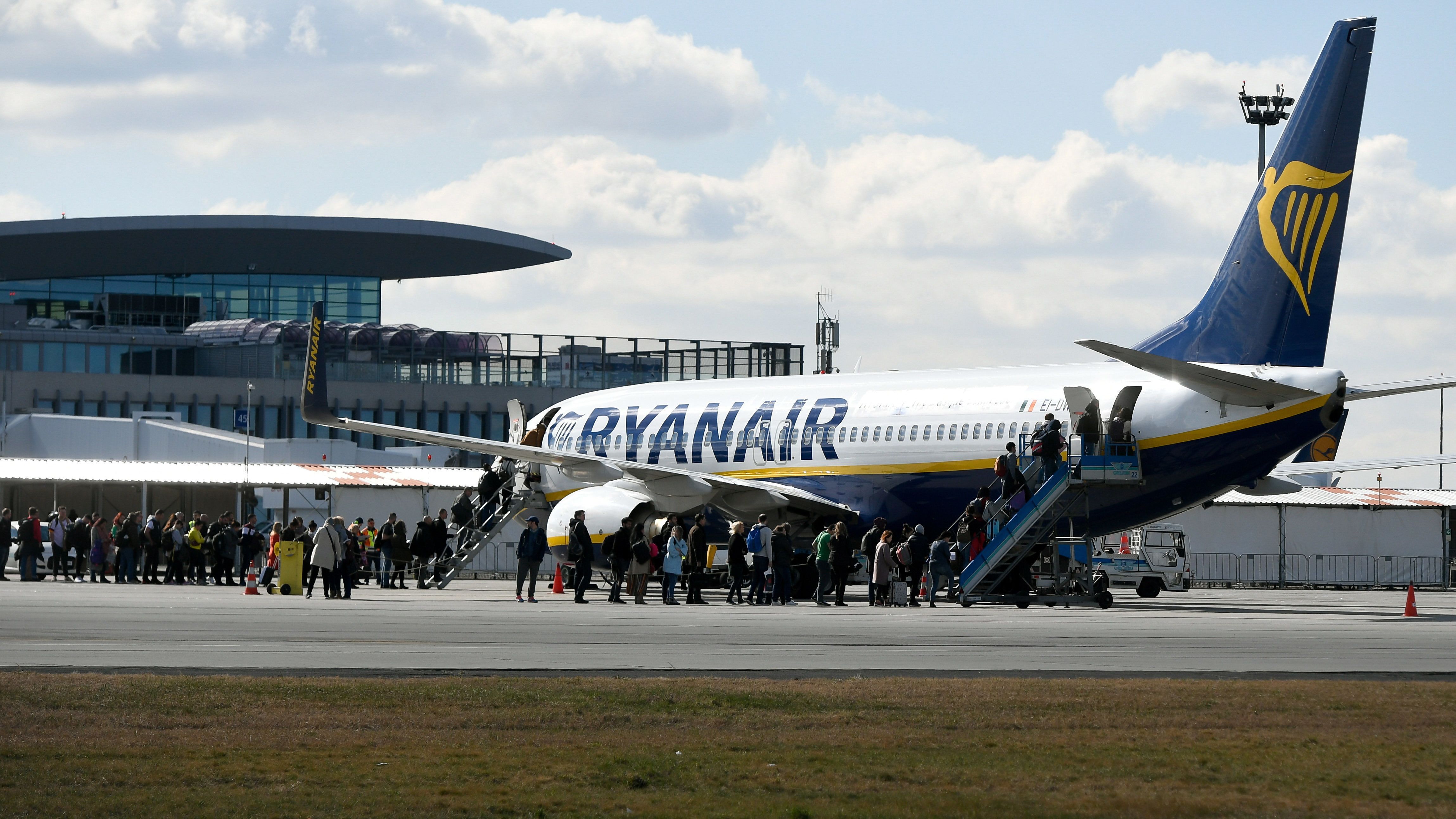 150 millió forintra büntették a Ryanairt