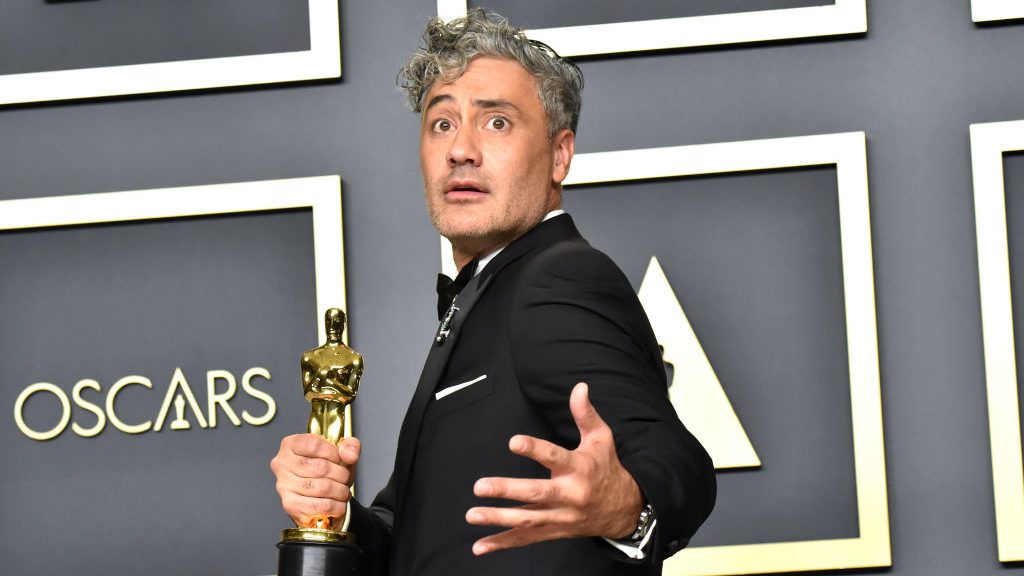 Taika Waititi Hitler után ráveti magát Charlie csokigyárára