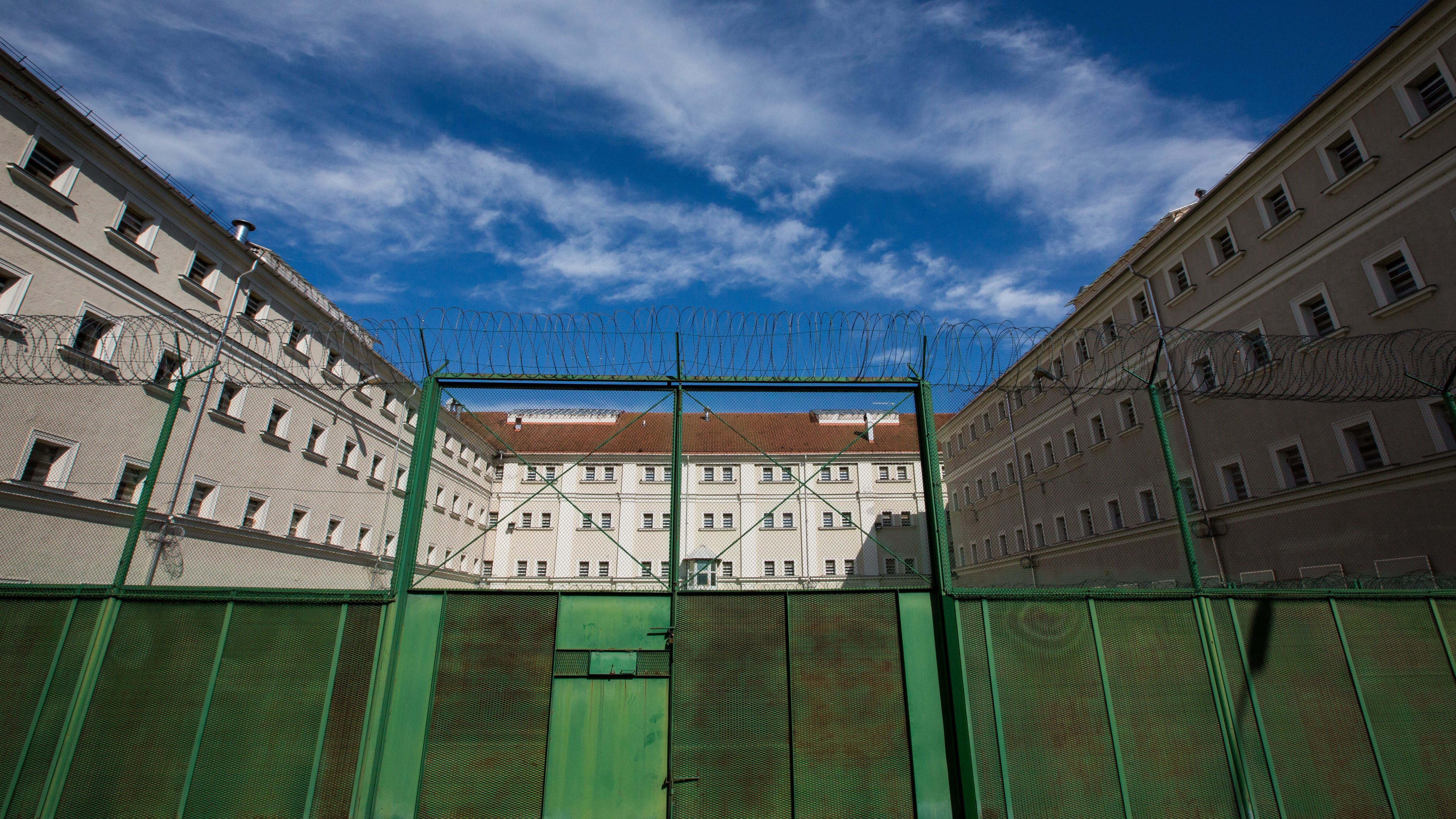 Meghalt egy rab a sopronkőhídai börtönben