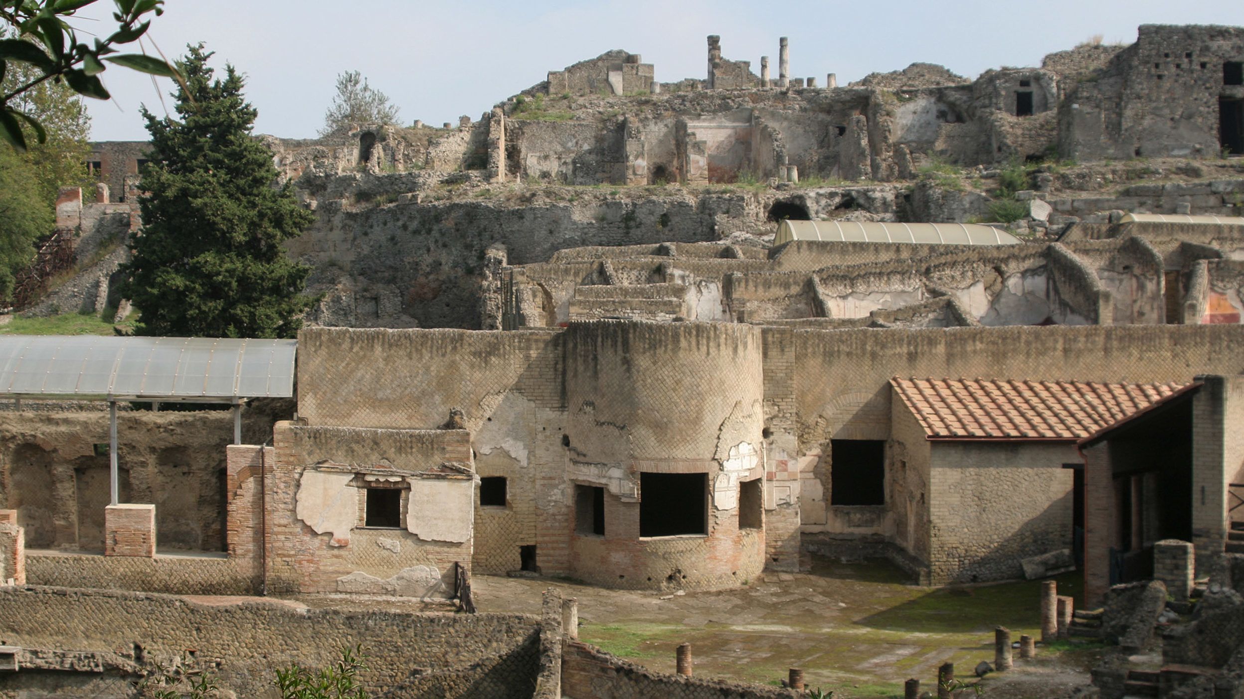 Koronavírus: Pompeji romvárosa és a római Raffaello-kiállítás is bezár