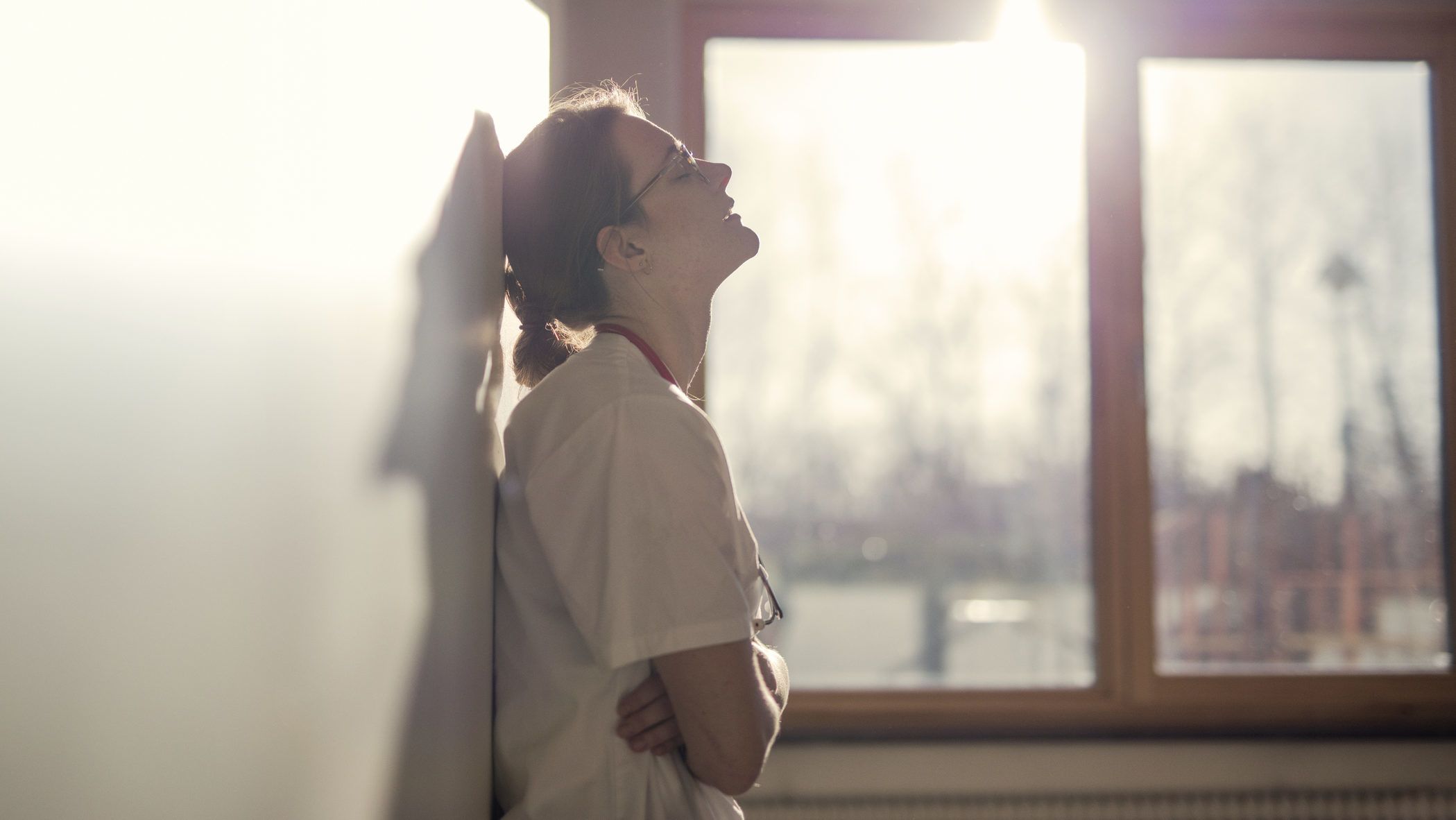 A stressztől, a váltástól és az elbocsátástól tartanak a magyar munkavállalók