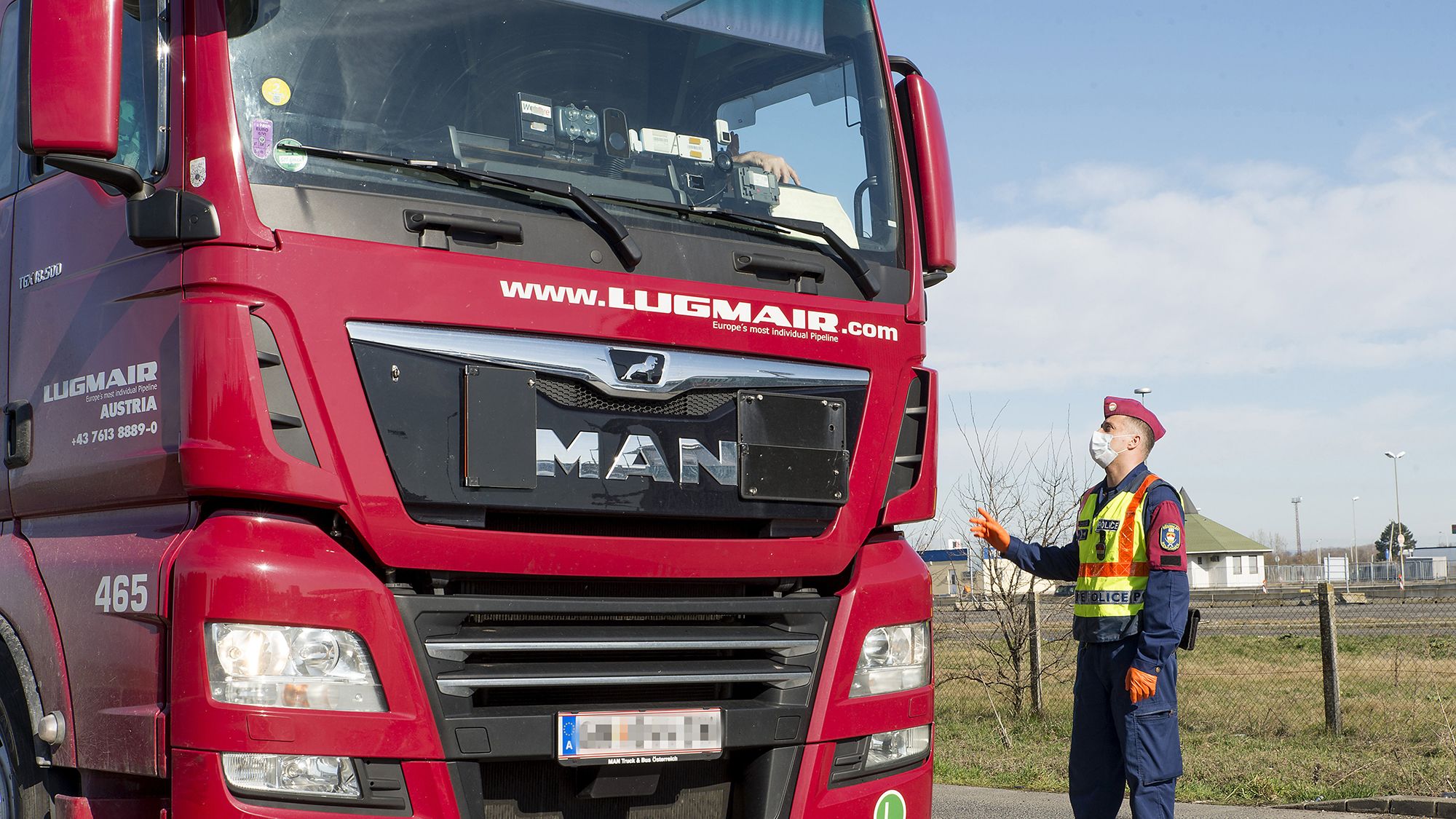 Kis késéssel, de 14 napos karanténba kerülnek az Olaszországban járt kamionosok is