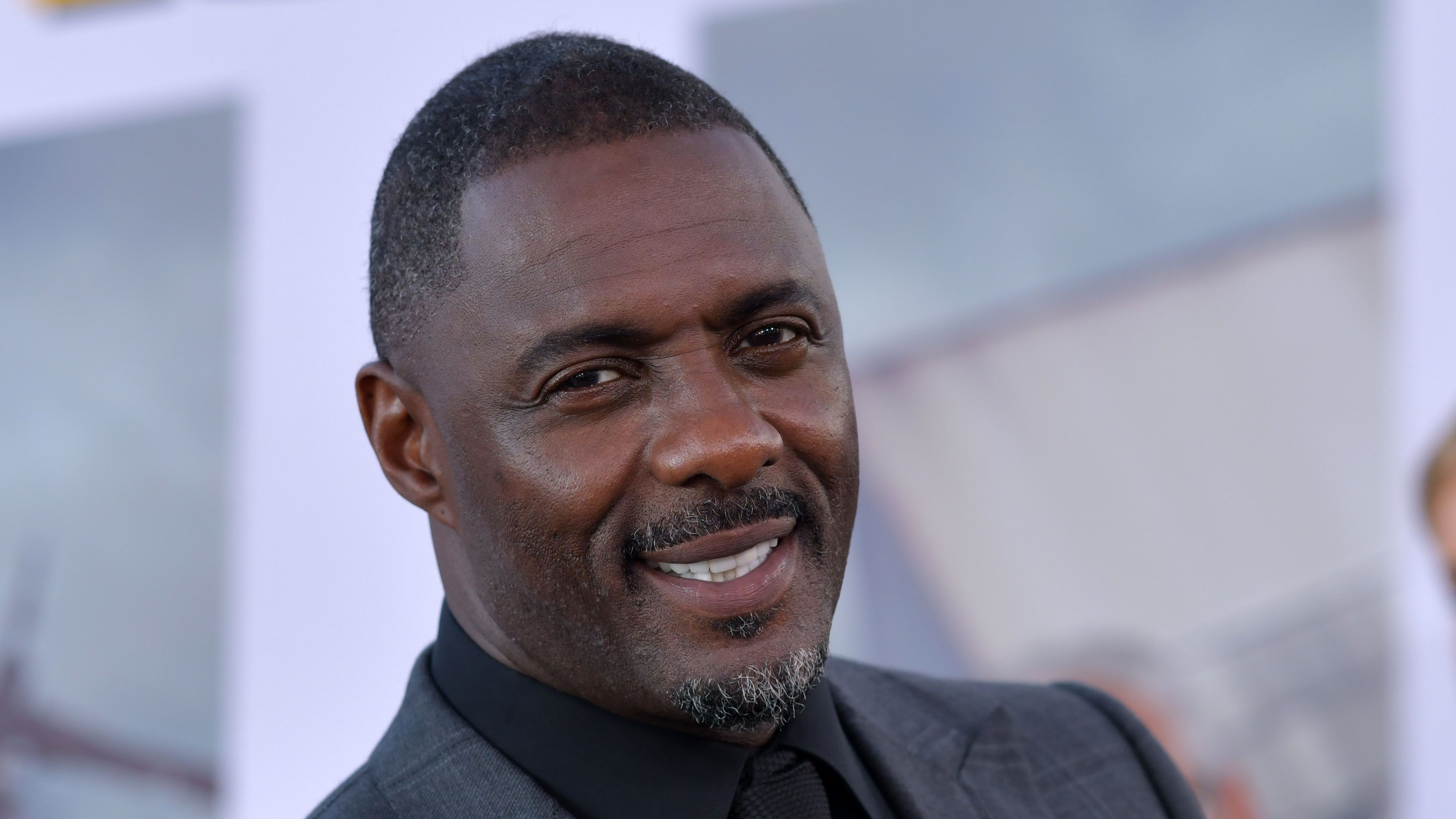 Idris Elba szerint a koronavírus a bolygó válasza arra, hogyan bánik az emberiség a Földdel