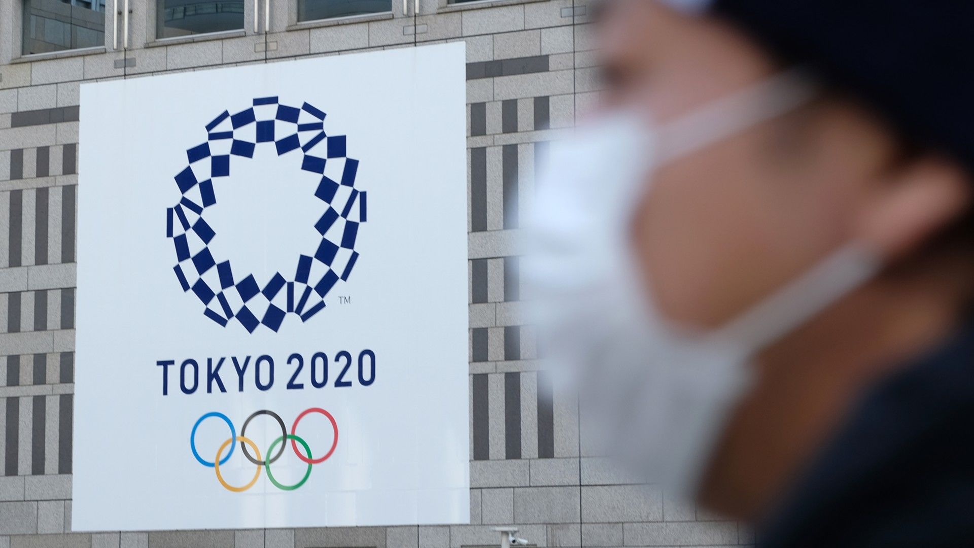 Egy NOB-tag szerint már eldőlt, hogy elhalasztják az olimpiát