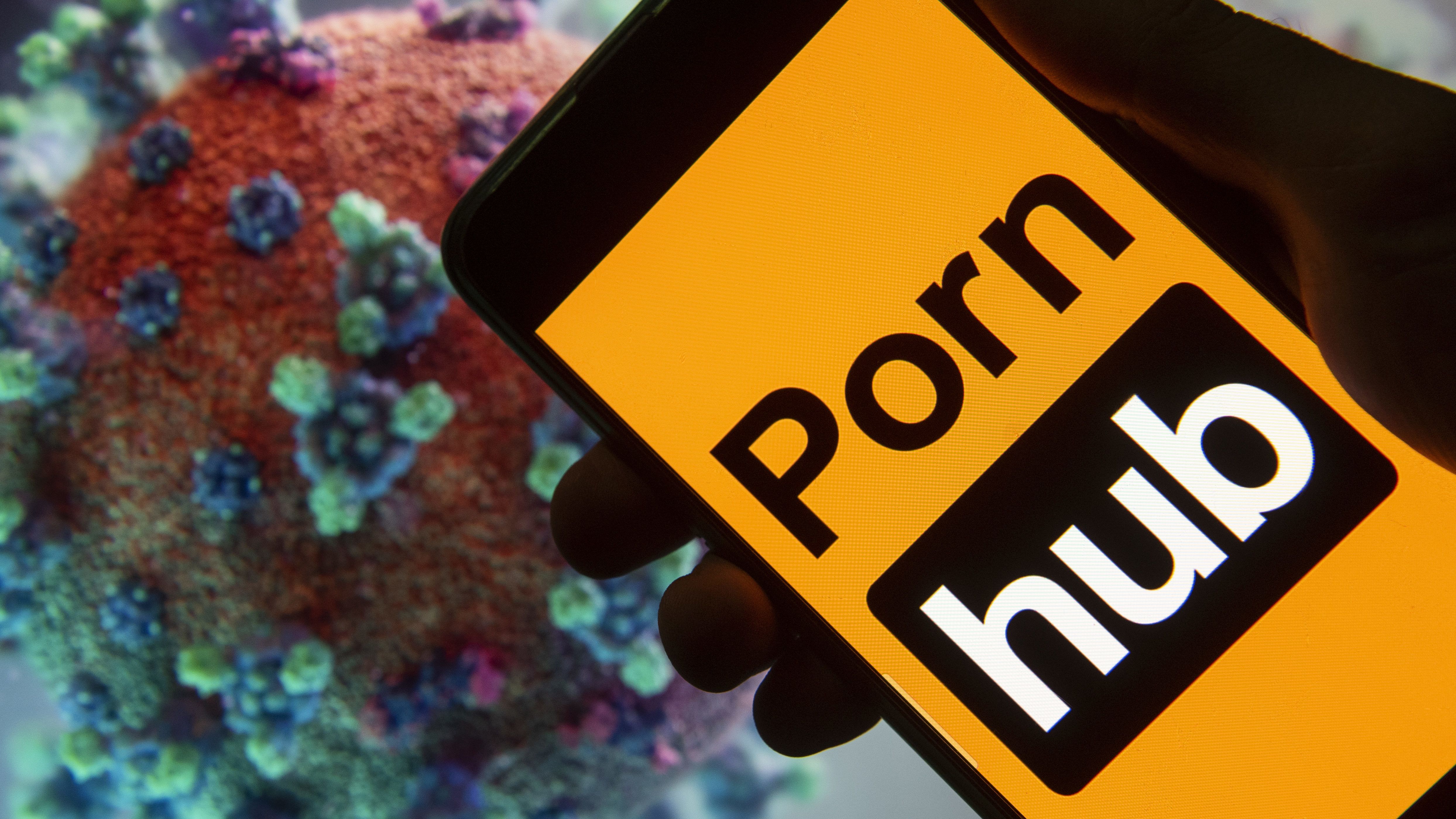 Az egész világon ingyenes a PornHub prémium szolgáltatása