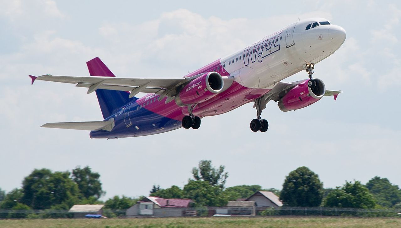 Van olyan utas, aki egymillió forintot próbál meg visszaszerezni a WizzAir-től