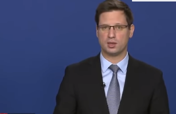 Gulyás Gergely: a teljes kijárási tilalom államcsődhöz vezetne