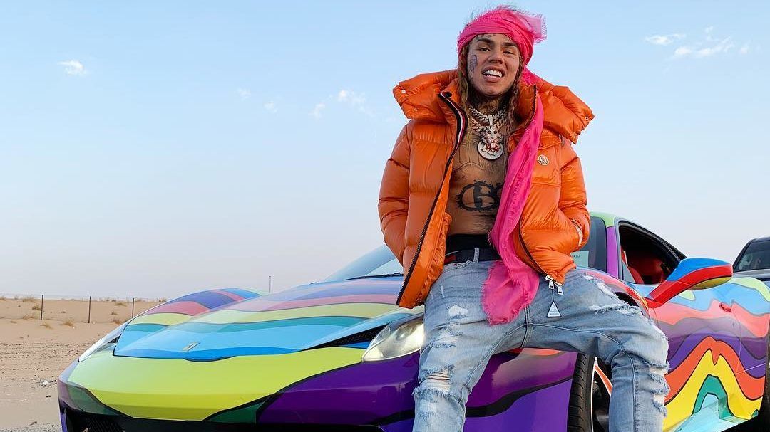 Tekashi69 azt kérdi követőitől, miért hívja őt mindenki besúgónak