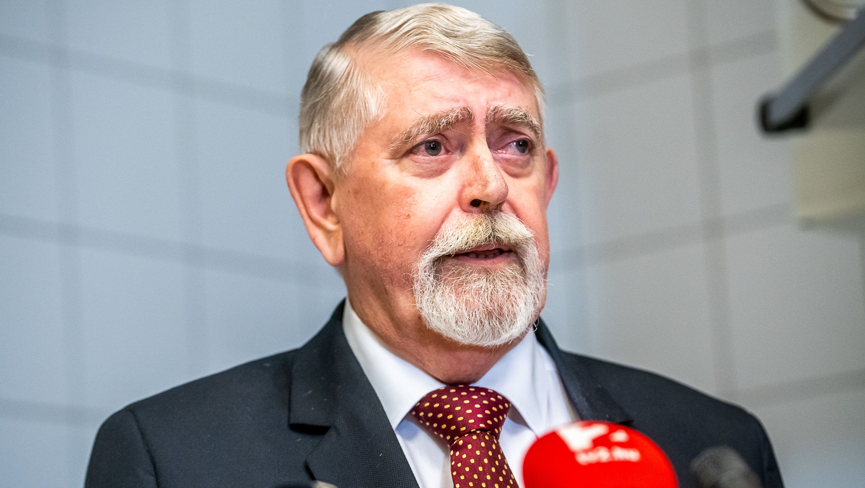 Kásler leváltotta a székesfehérvári kórház igazgatóját