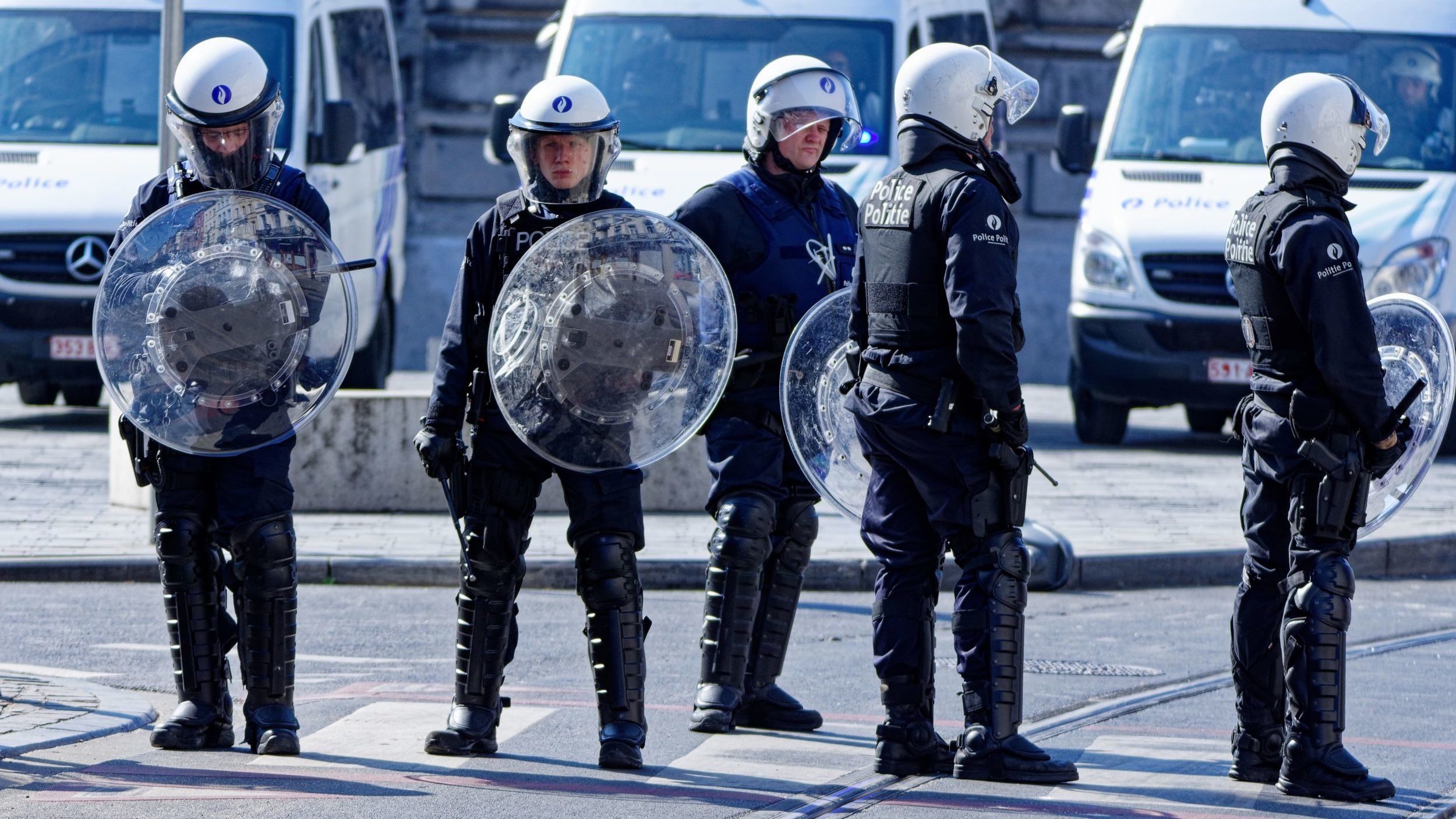 65 embert vettek őrizetbe Brüsszelben egy 19 éves fiatal halála után kitört zavargás miatt