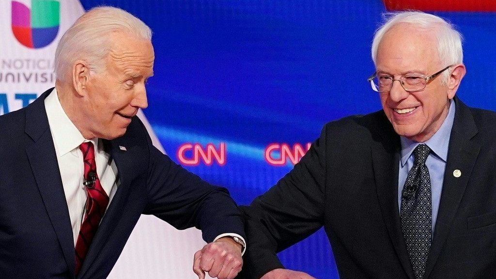 Bernie Sanders támogatja Joe Bident