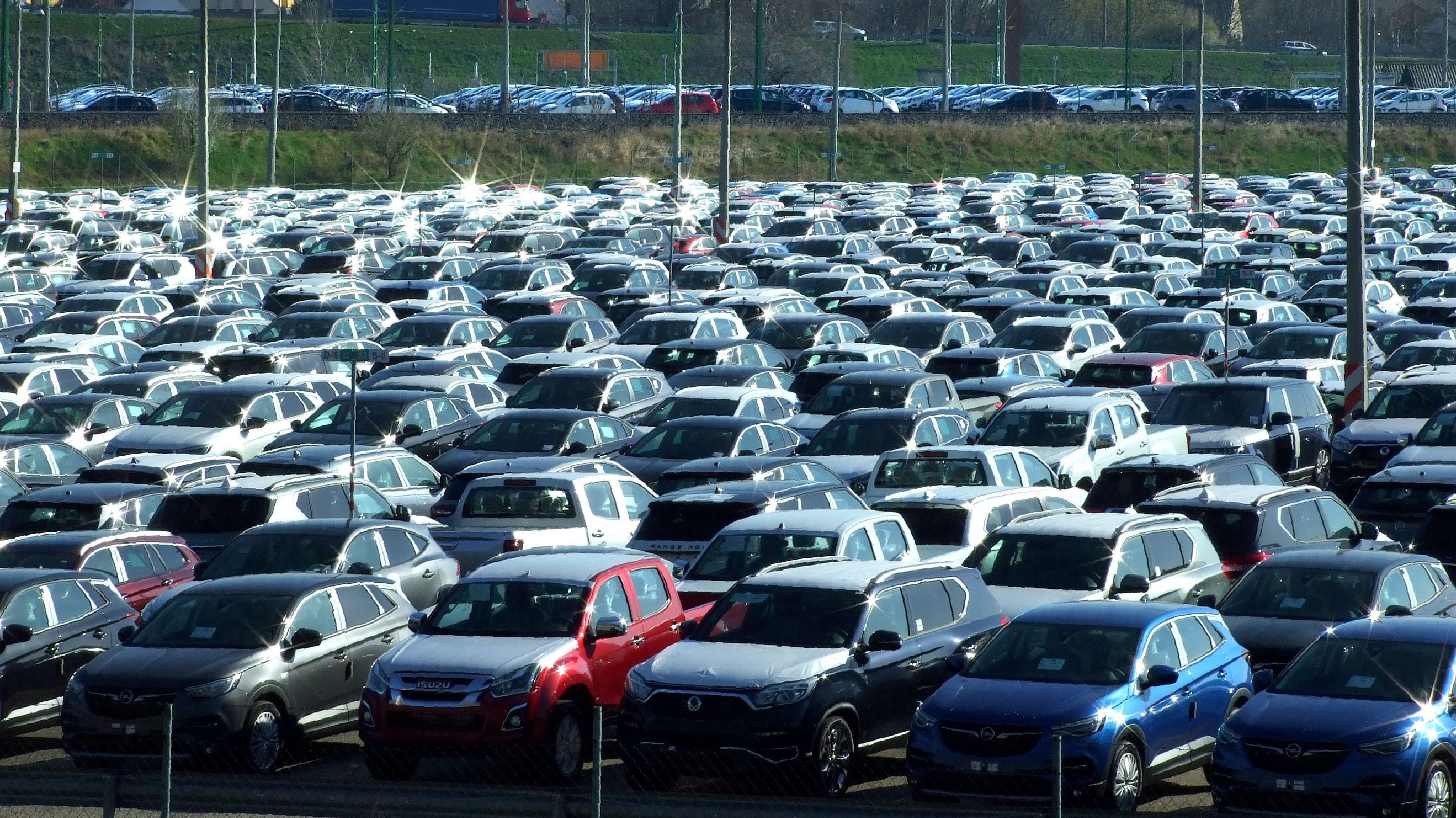 90 százalékkal esett vissza a használt autók iránt érdeklődők száma a koronavírus miatt