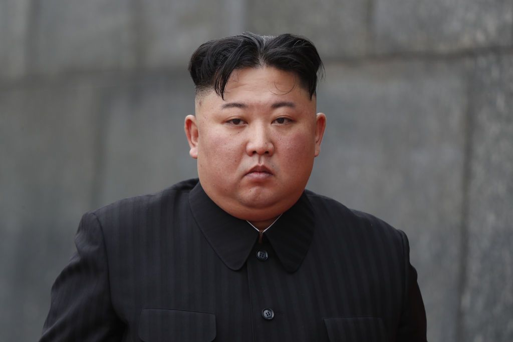 Megműtötték Kim Dzsongunt, a CNN szerint komoly veszélyben van