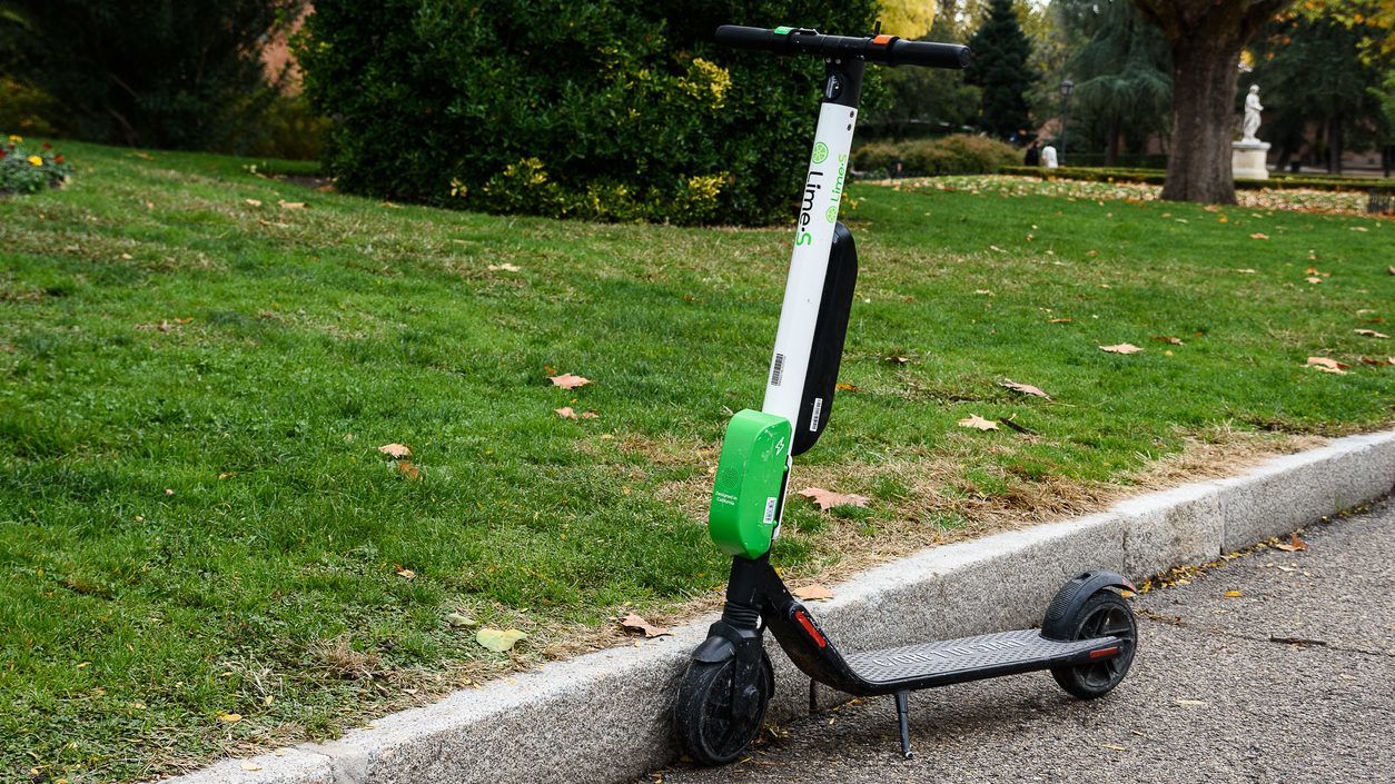 Eltűntek a bérelhető elektromos rollerek Budapestről, talán vissza se térnek