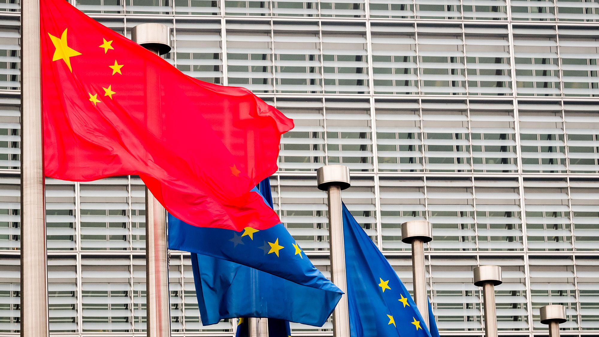 „Szörnyű precedens” lenne? – Brüsszel kínai nyomásgyakorlás után átírt egy Pekinget kritizáló uniós jelentést