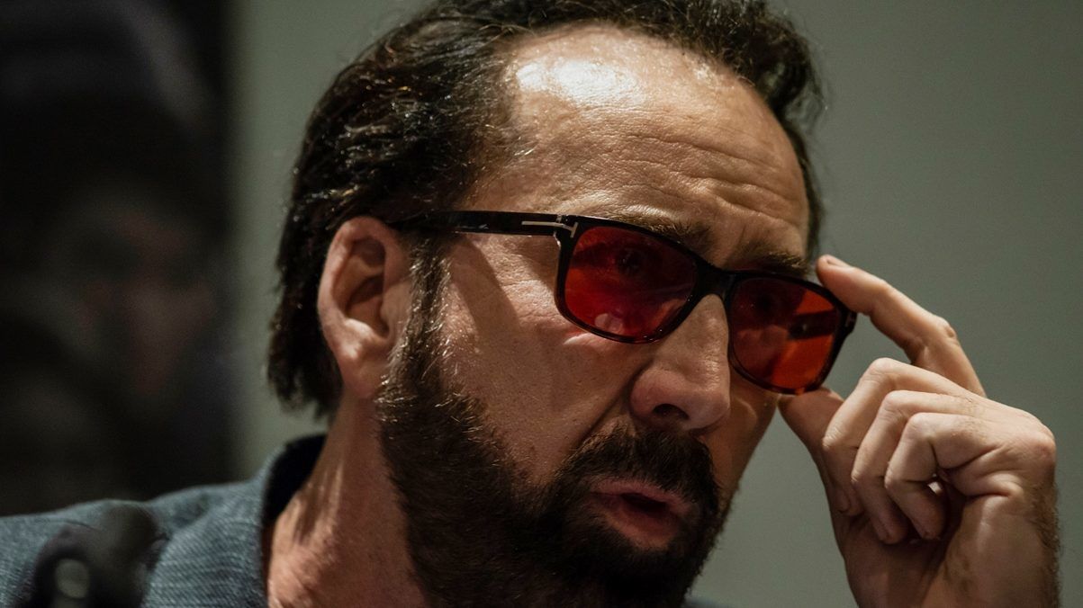 Nicolas Cage alakítja Joe Exoticot, a bebörtönzött, meleg tigriskirályt