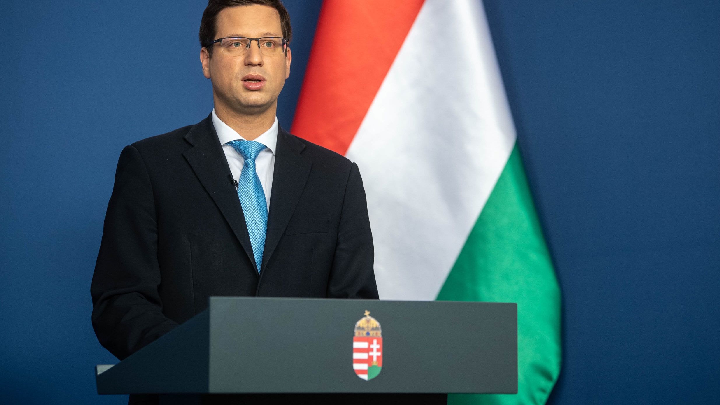 Gulyás Gergely bejelent valamit negyed ötkor