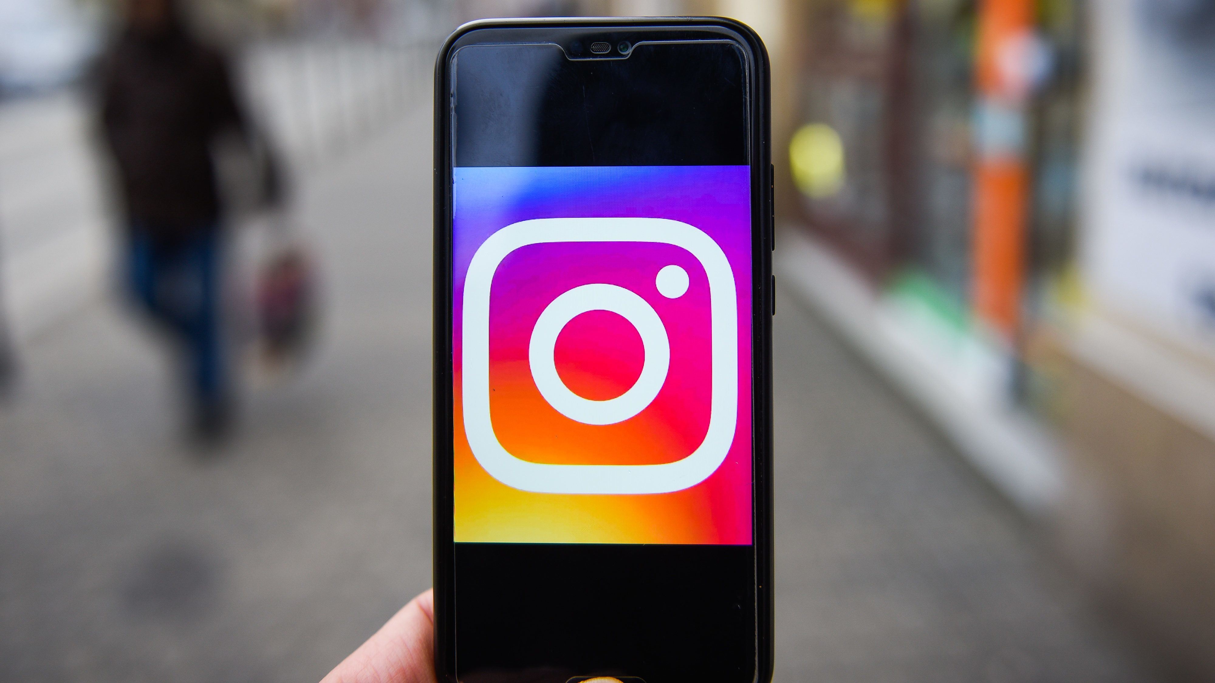 Az Instagram segít megtalálni a hasznos tartalmakat