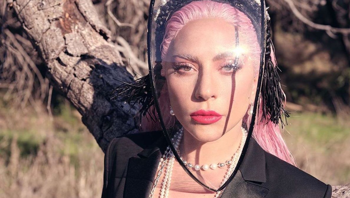 Lady Gaga kacérkodik a gondolattal, hogy felhagy az ivással