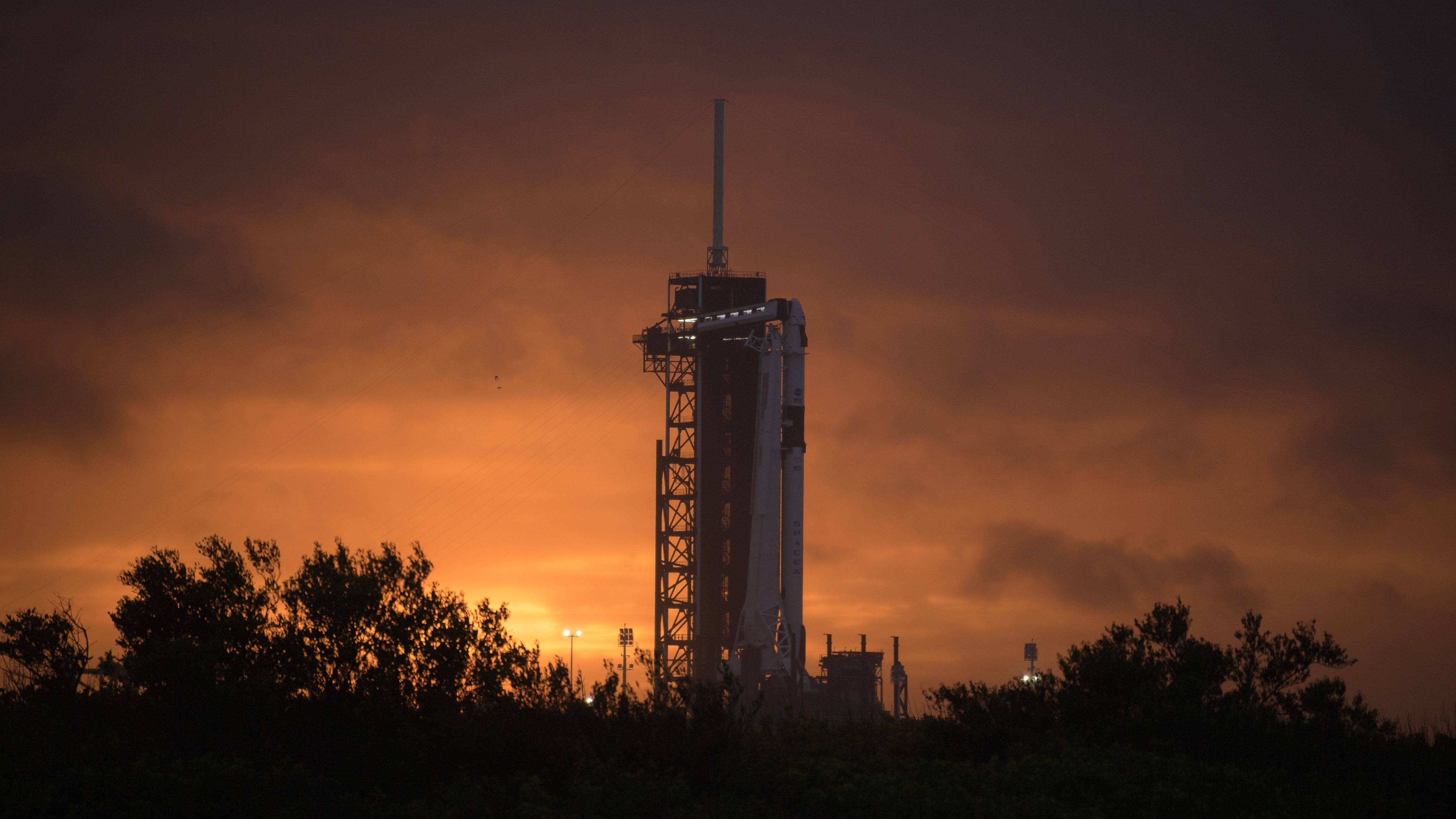 Itt nézheti élőben a SpaceX történelmi küldetését