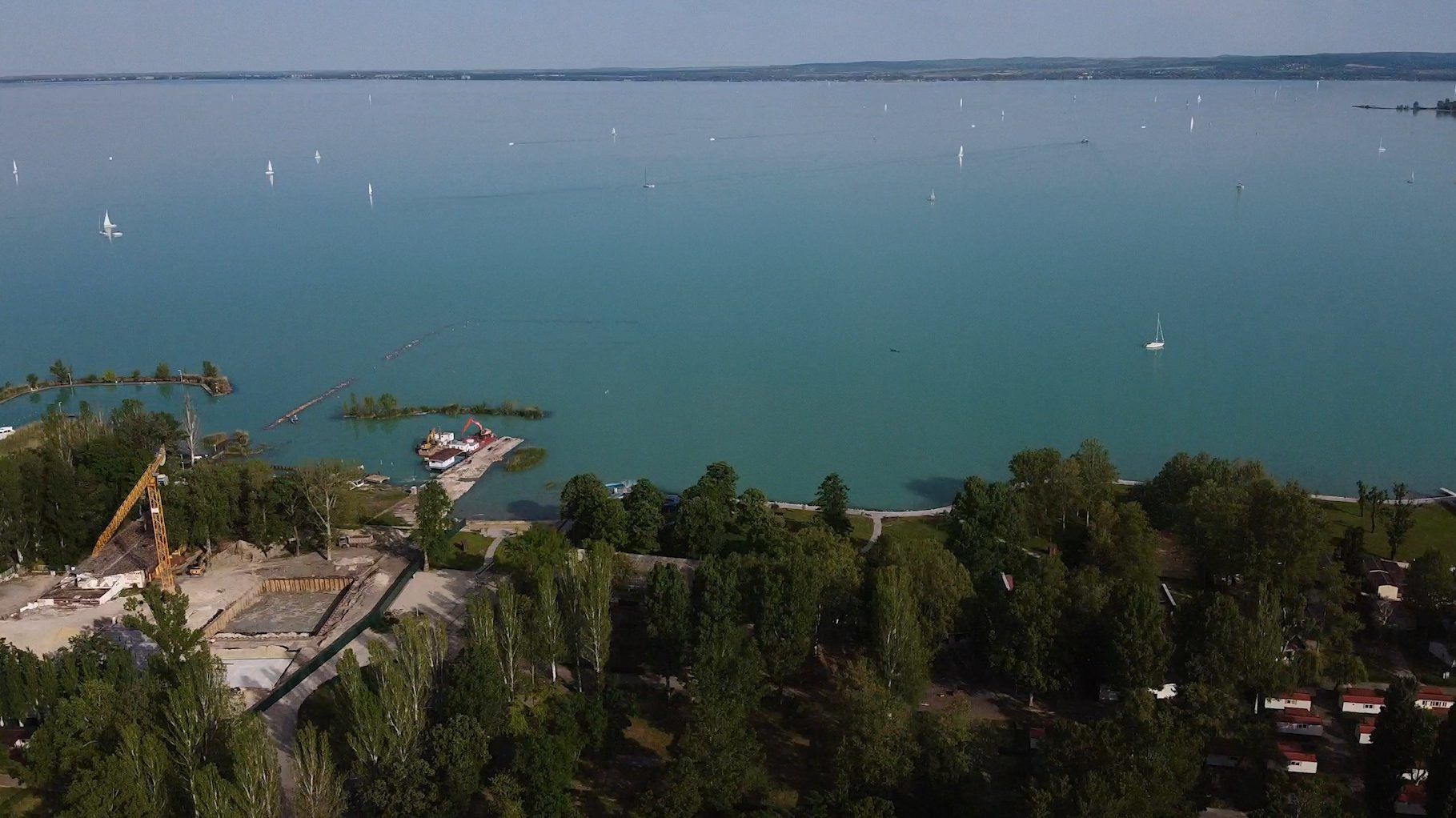 Főleg fogamzásgátló, fájdalomcsillapító, valamint szív- és érrendszeri gyógyszer maradványait mutatták ki a Balatonban