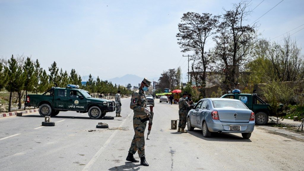 Tizenegy rendőrtisztet robbantottak fel afganisztáni merénylők