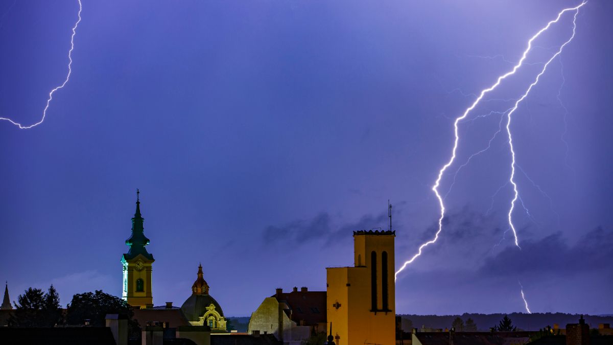 Ma és holnap bőrig ázunk