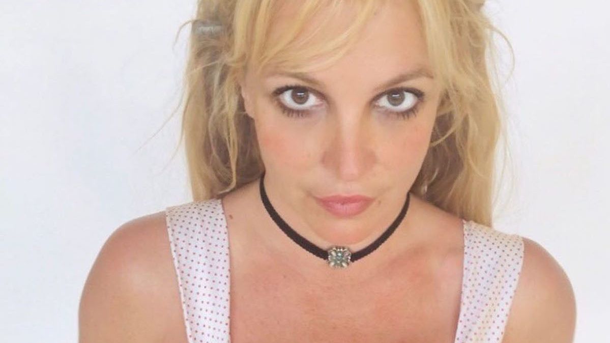 Britney Spears levágta a frufruját, ezért csinált tíz ugyanolyan szelfit