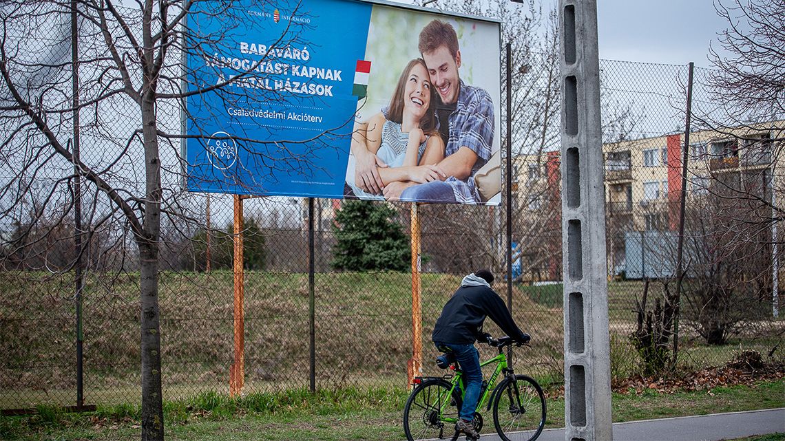 A babaváró és a CSOK szabályai is visszaállnak a veszélyhelyzet után