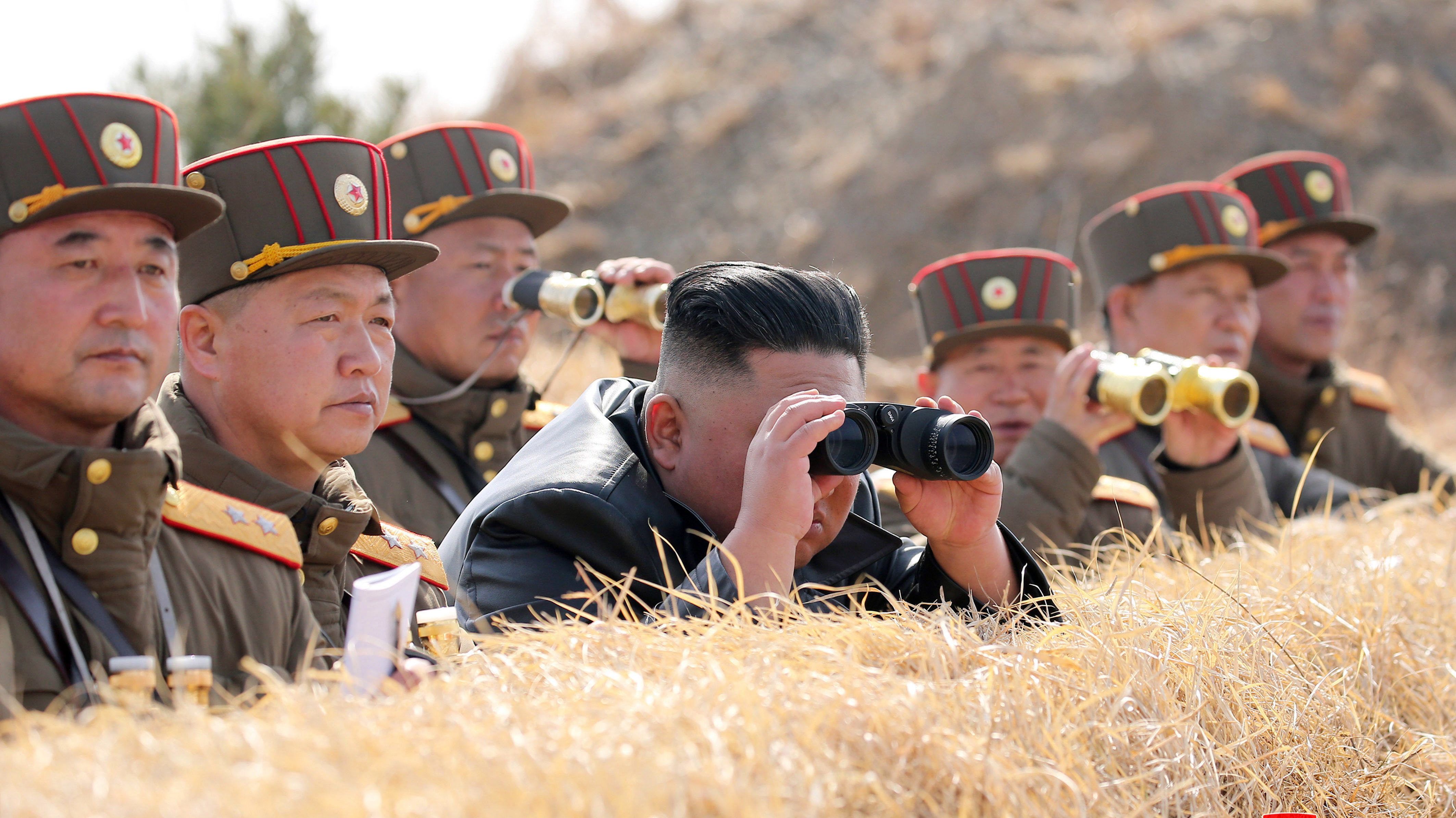 Észak-Korea egyelőre nem támadja meg Dél-Koreát
