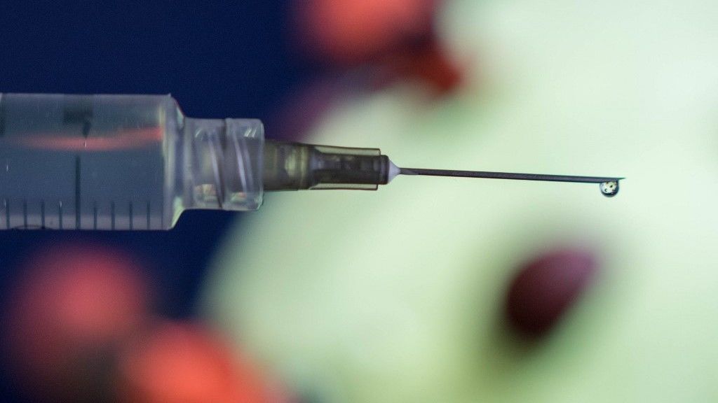 Nagy számban termeli az antitesteket egy kínai koronavírus-vakcia
