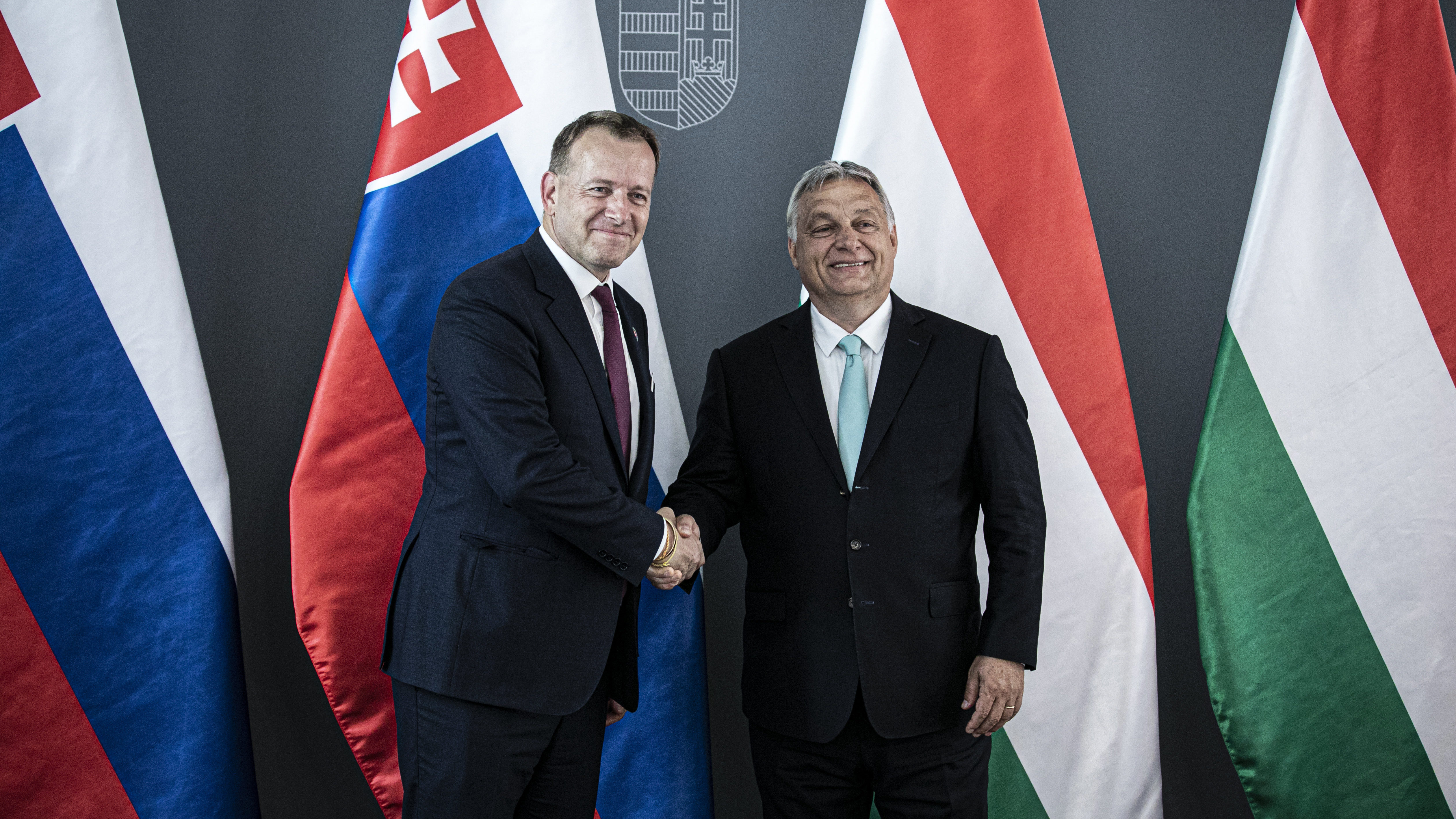 A szlovák házelnökkel és az Európai Tanács elnökével is tárgyalt Orbán