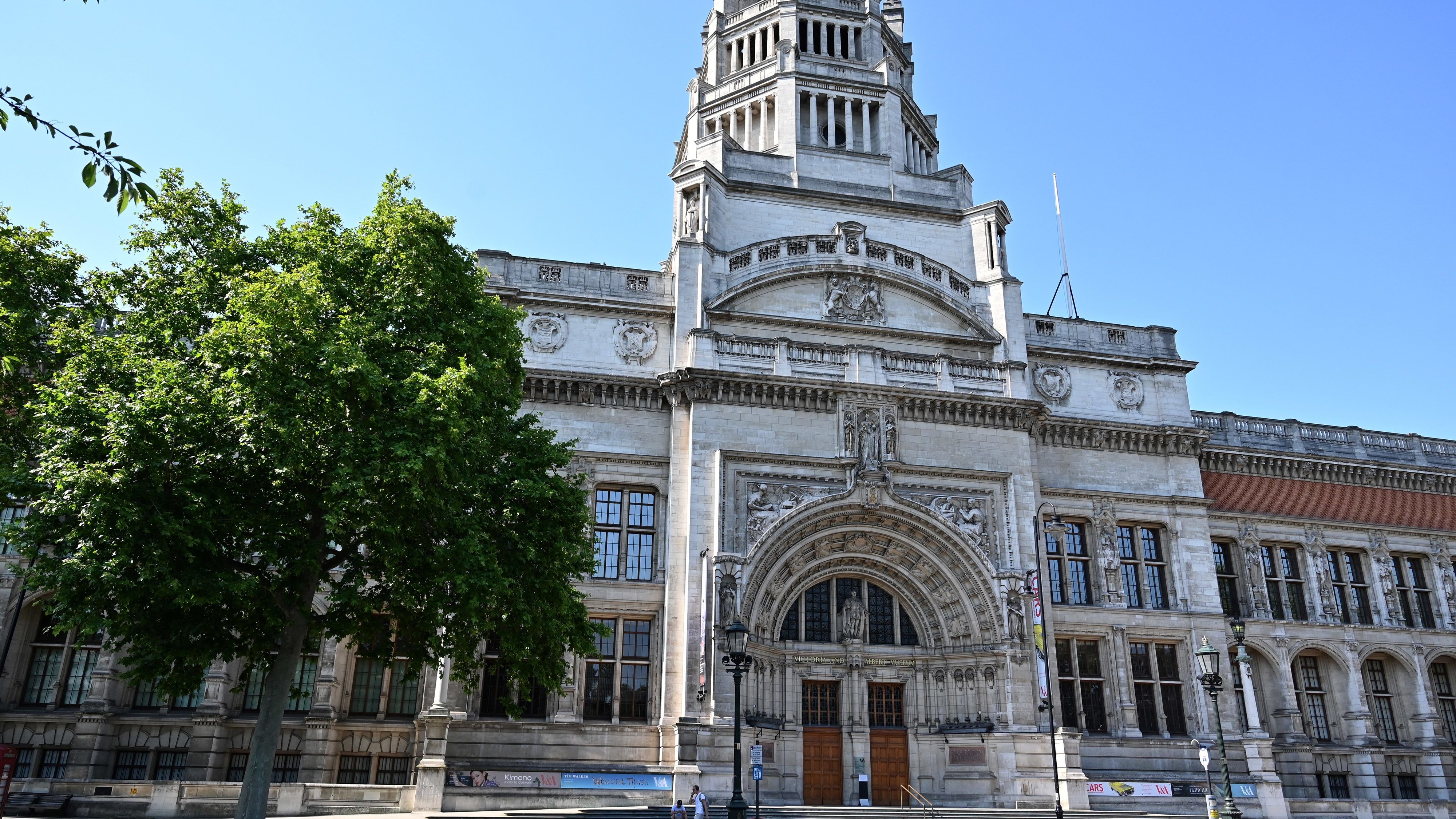 Újra kinyitnak a nagy londoni múzeumok