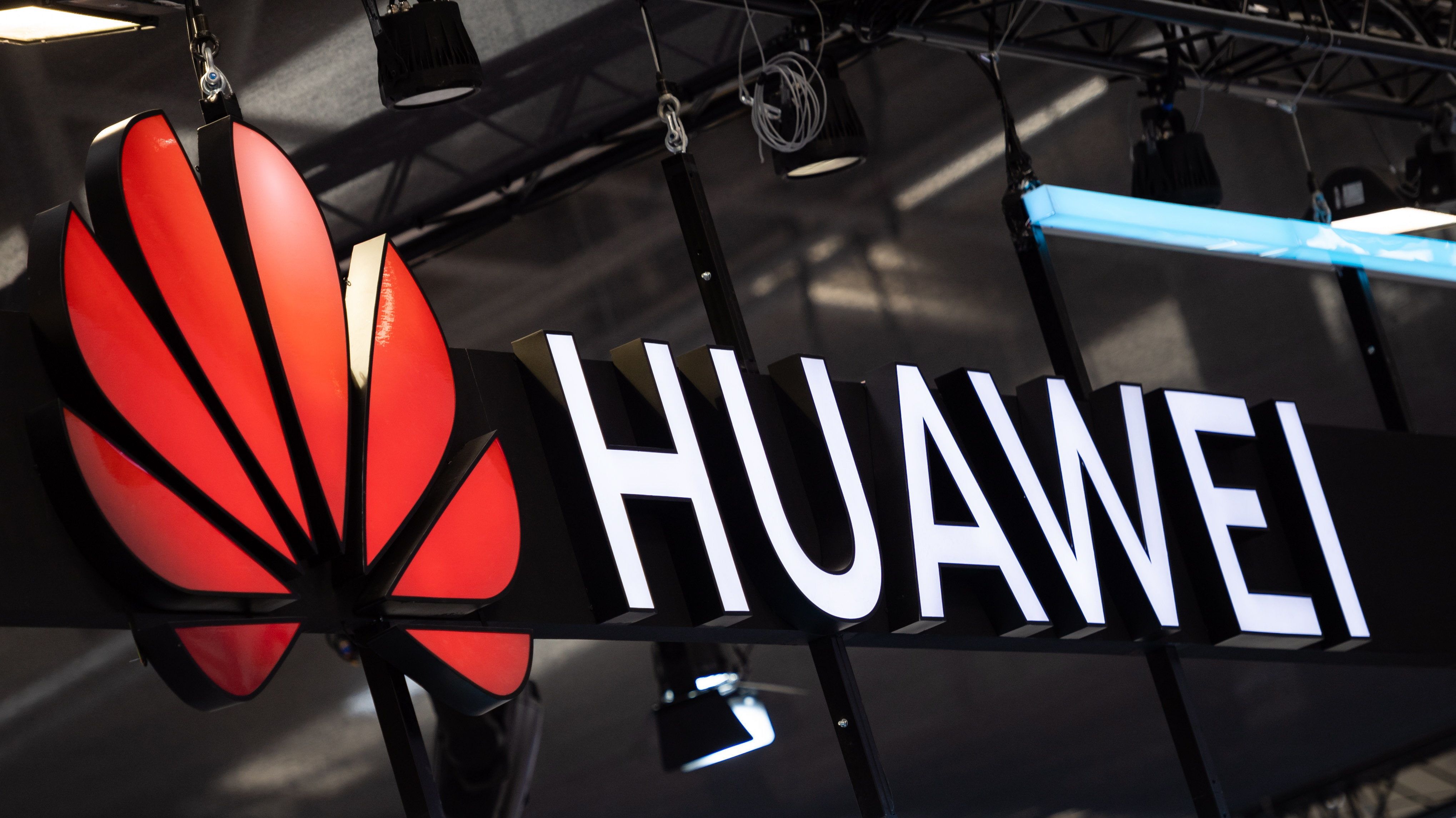 Ipari kémkedéssel vádolták meg a Huawei munkatársait