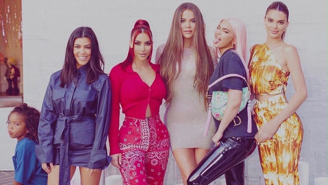 Kim Kardashian és testvérei akár az új Spice Girls is lehetnének