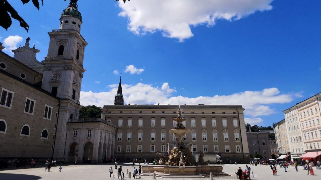 Salzburgban újra kötelező lesz a szájmaszk a hivatalokban