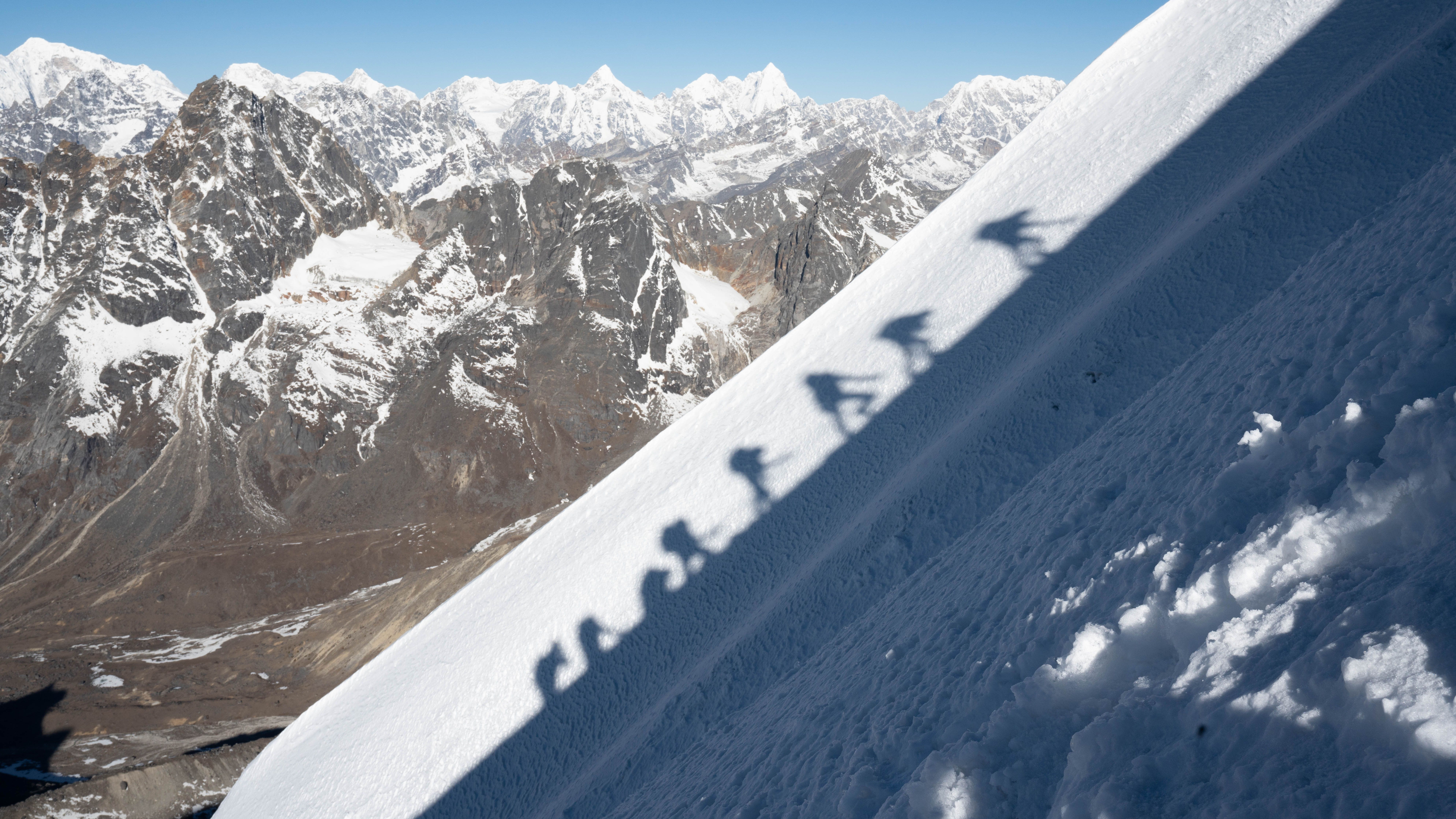 Évek múlva mászhatatlanná válhat az Everest