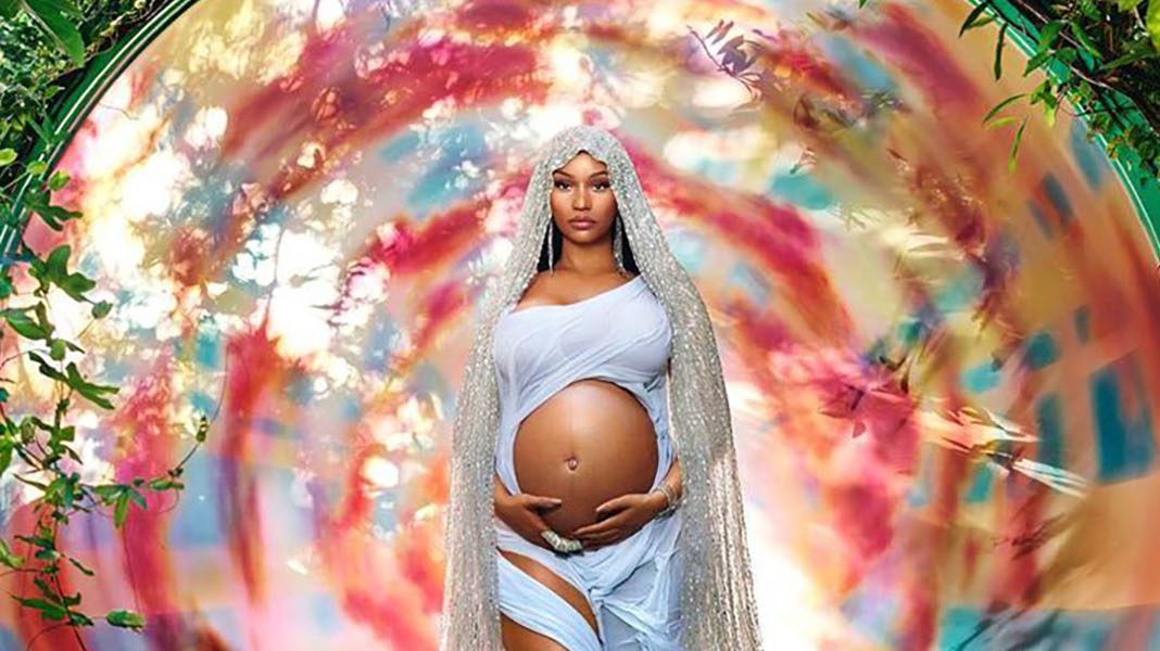 A terhes Nicki Minaj Szűz Máriaként jelenik meg David LaChapelle fotóján
