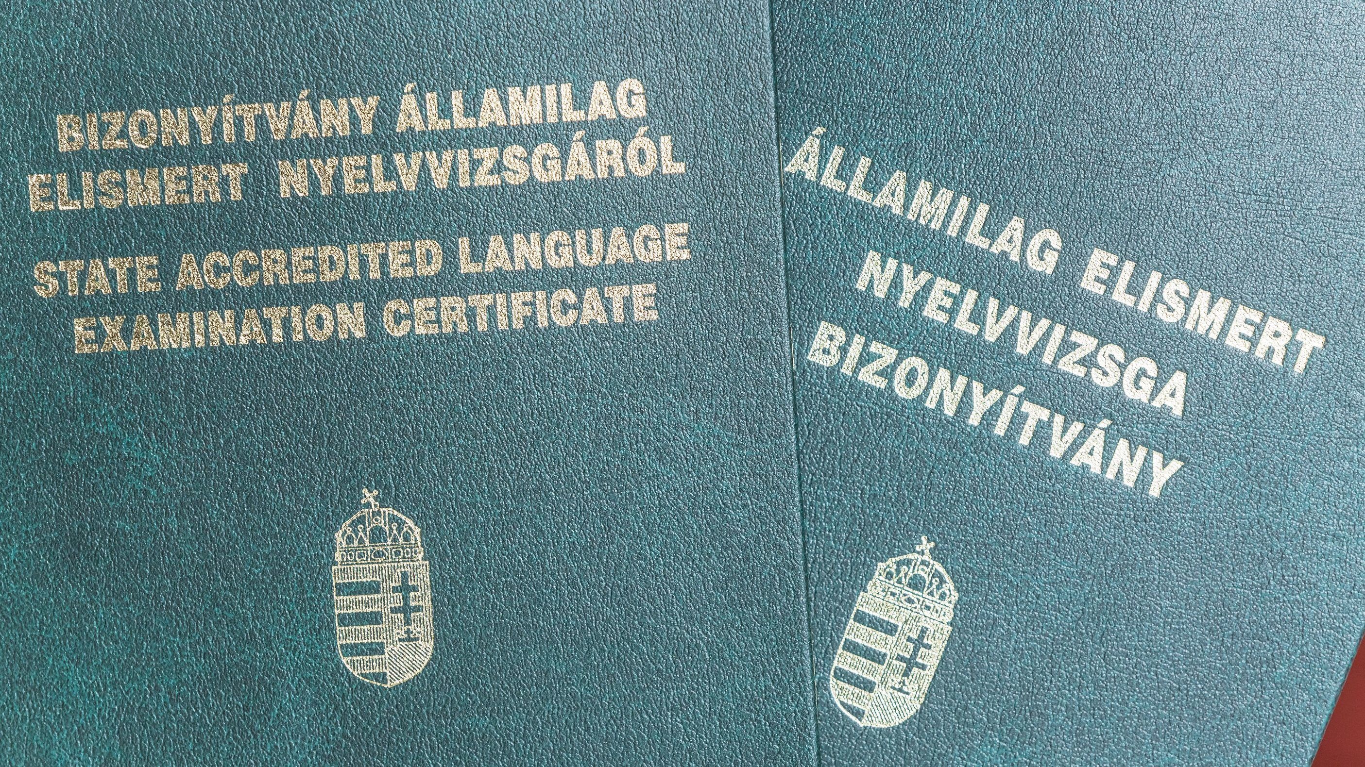 Bevezették a nyelvvizsgamentességet, rögtön lett 101 ezer új diplomás