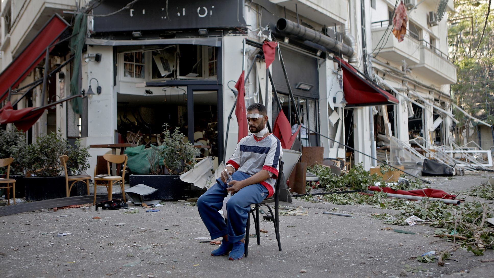 Már 135 halottja van a bejrúti robbanásnak