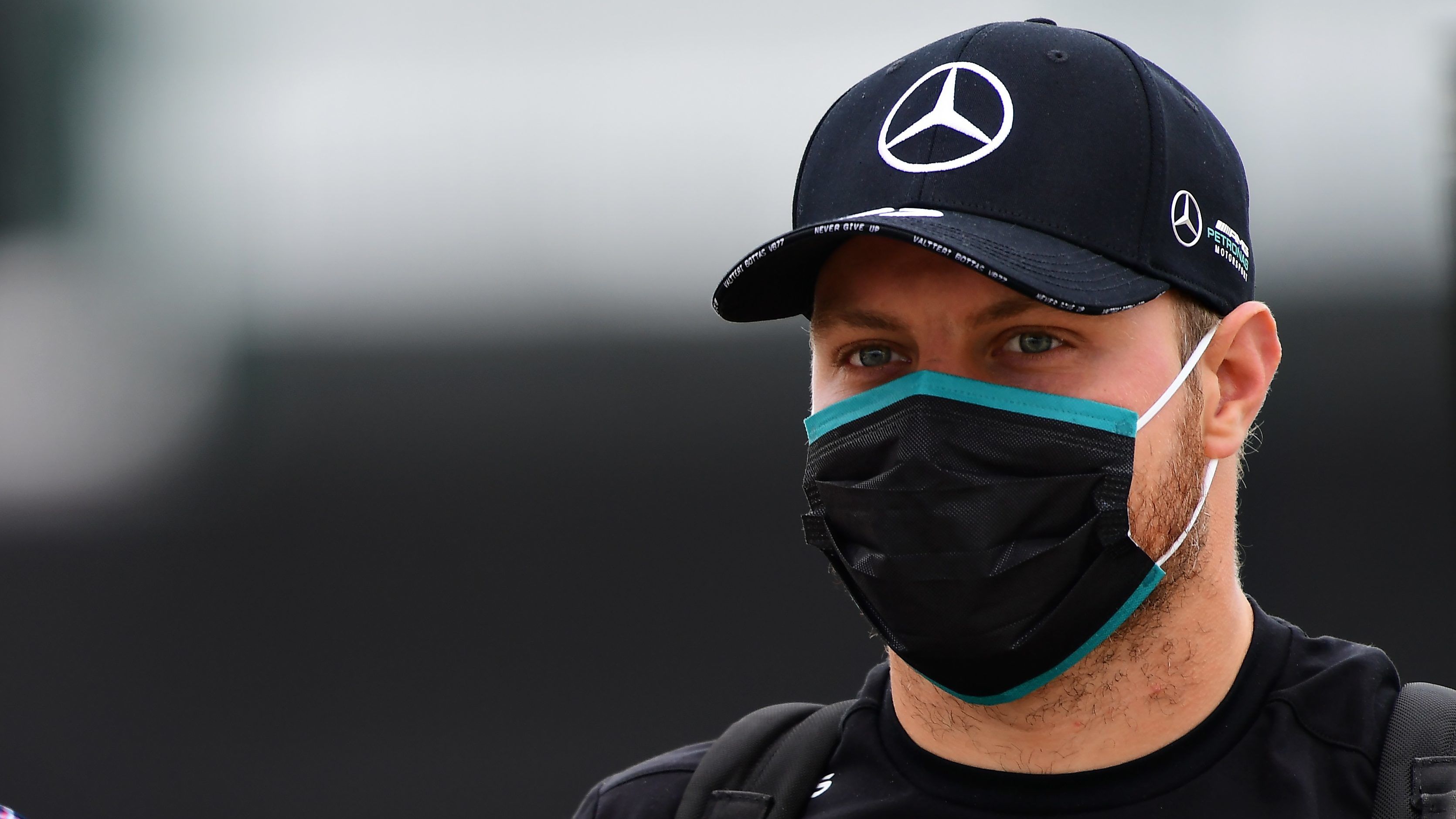 Valtteri Bottas új szerződést kapott a Mercedestől