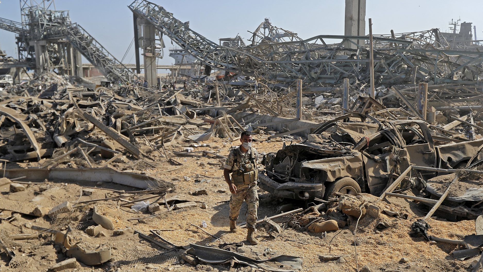Már több mint kétszáz halottja van a bejrúti robbanásnak
