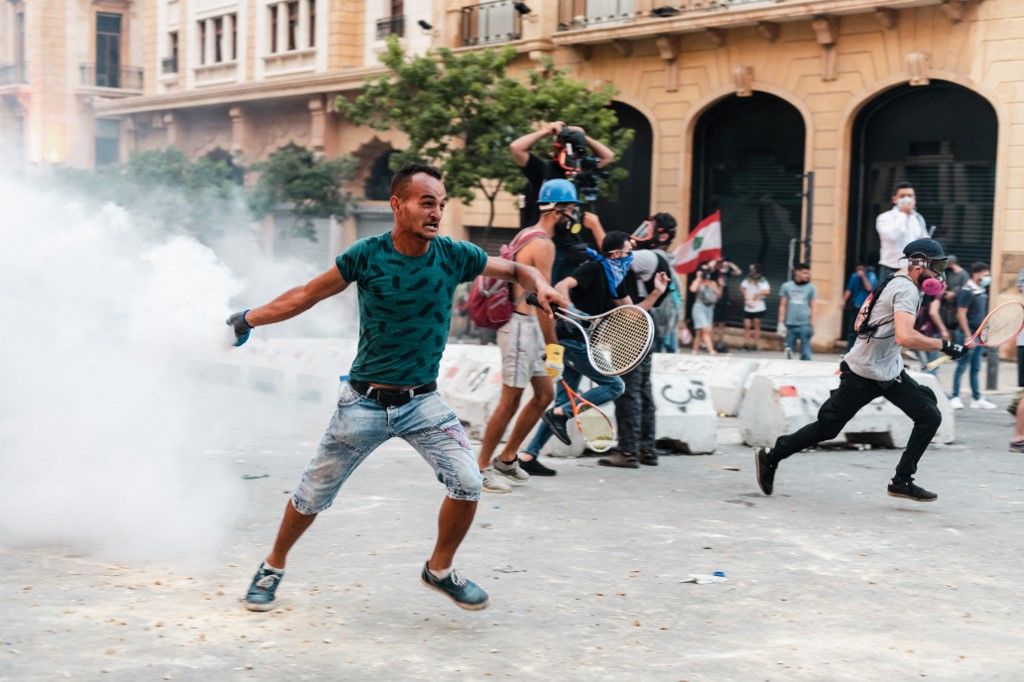 Bejrúti robbanás: több mint negyven tüntető sérült meg az összecsapásban