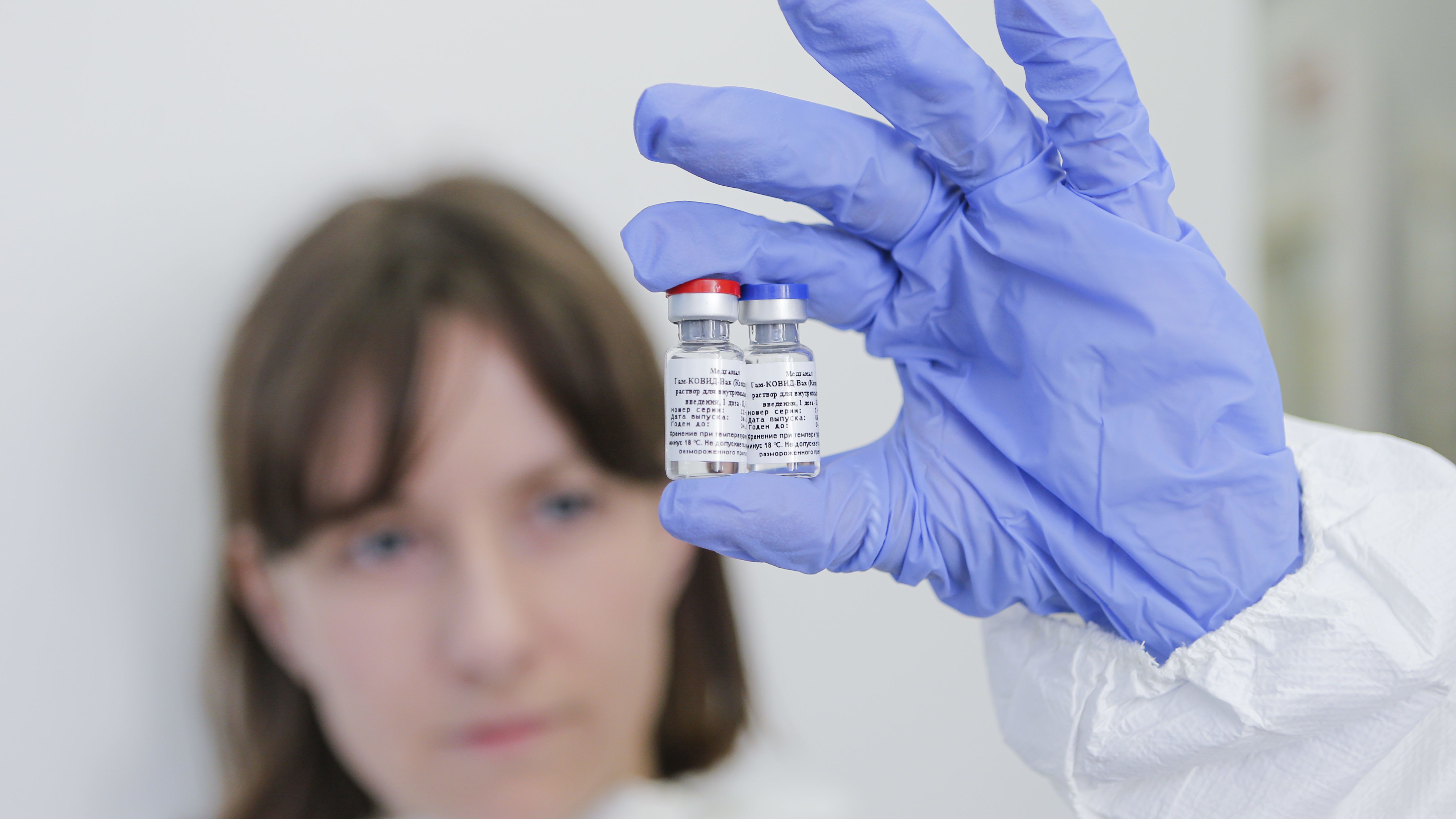 A tudósok kételkednek az orosz koronavírus-vakcinában