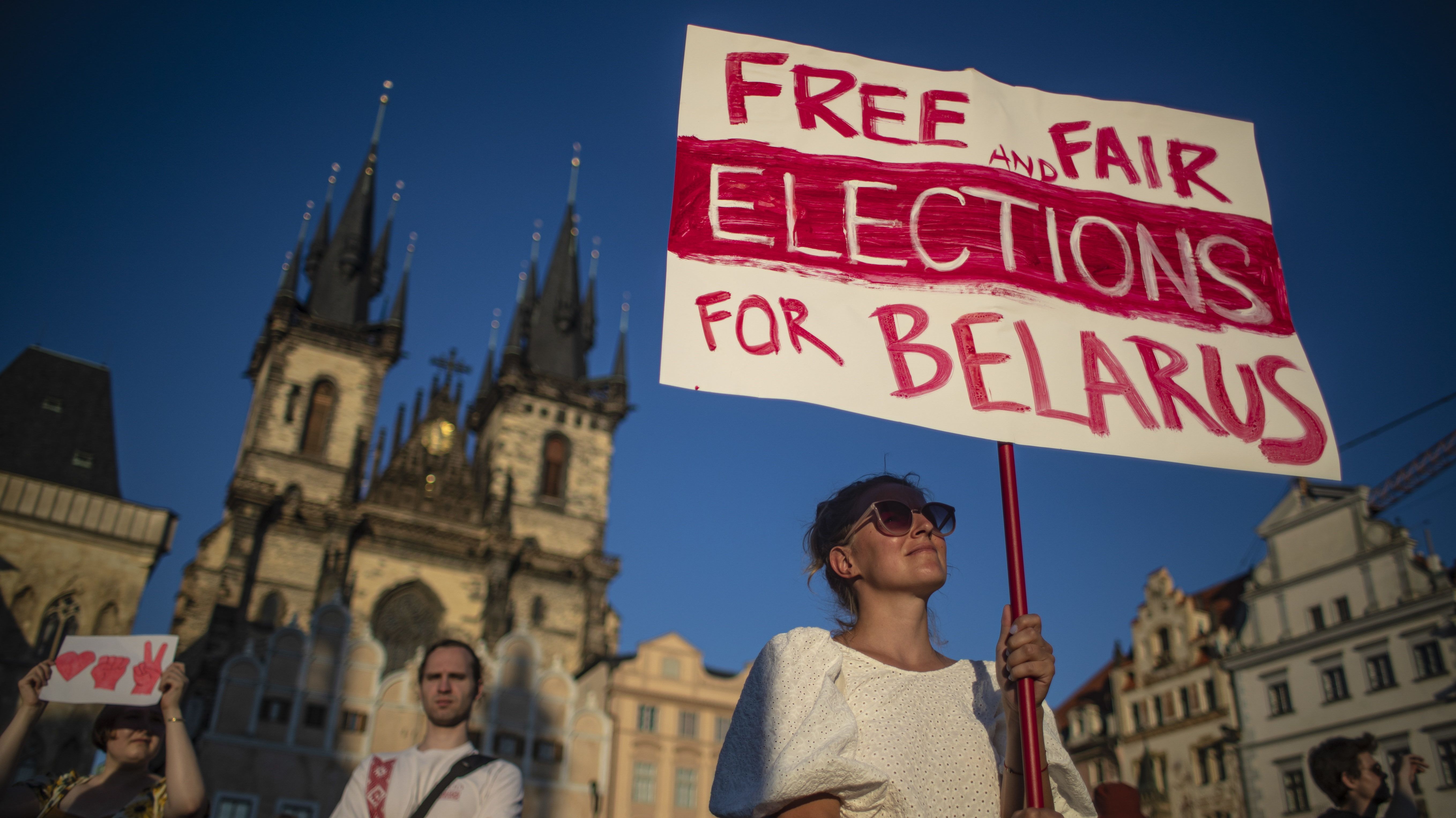 Készen állnak a szankciók Belarusz ellen, már csak bólintaniuk kell az EU vezetőinek