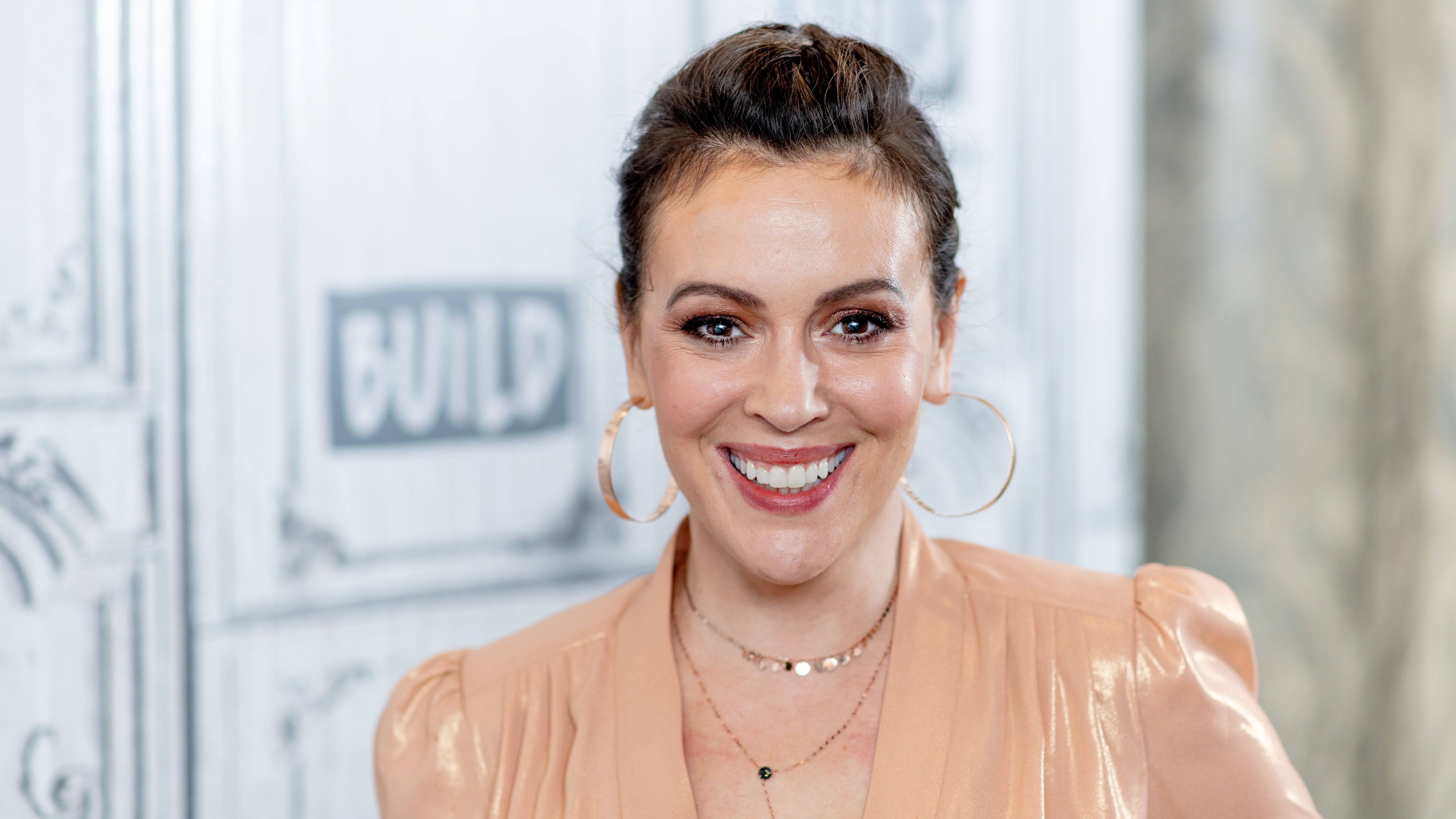 Rose McGowan szerint Alyssa Milano miatt toxikus volt a Bűbájos boszorkák forgatása