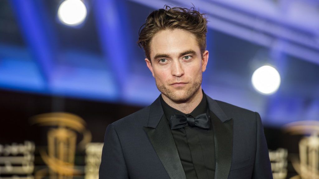 Robert Pattinson koronavírusos lehet, leállt a Batman forgatása