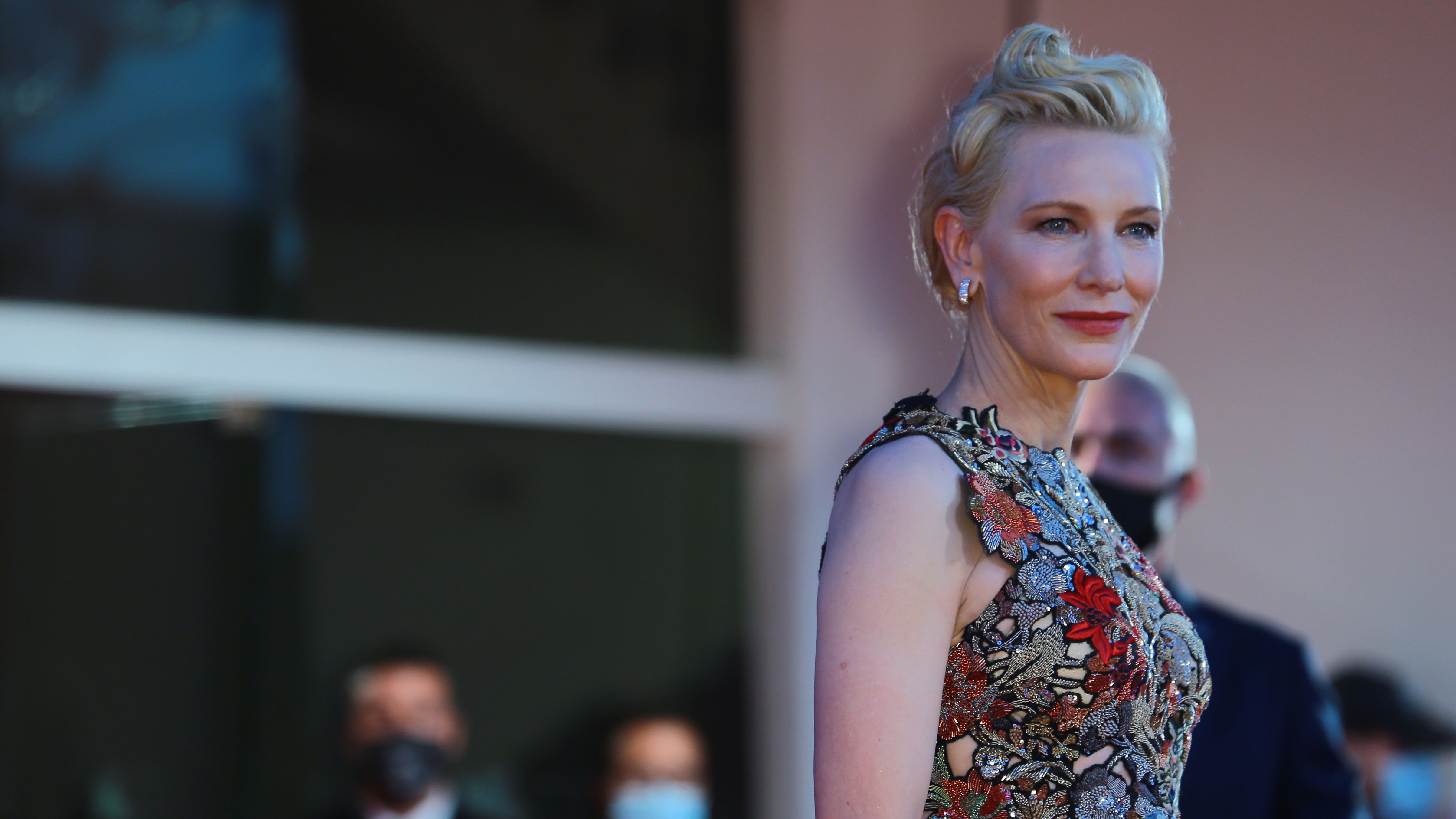 Cate Blanchett, Helen Mirren és Pawel Pawlikowski is kiálltak az SZFE mellett