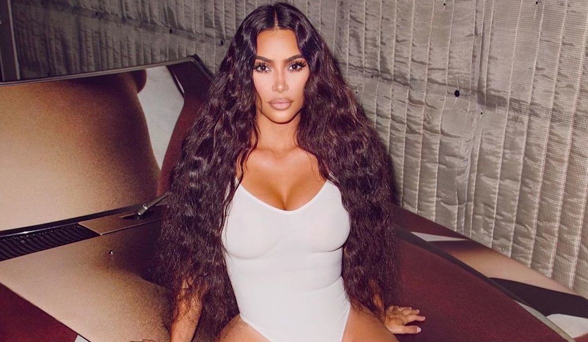 Végre fény derült Kim Kardashian hatodik lábujjának rejtélyre