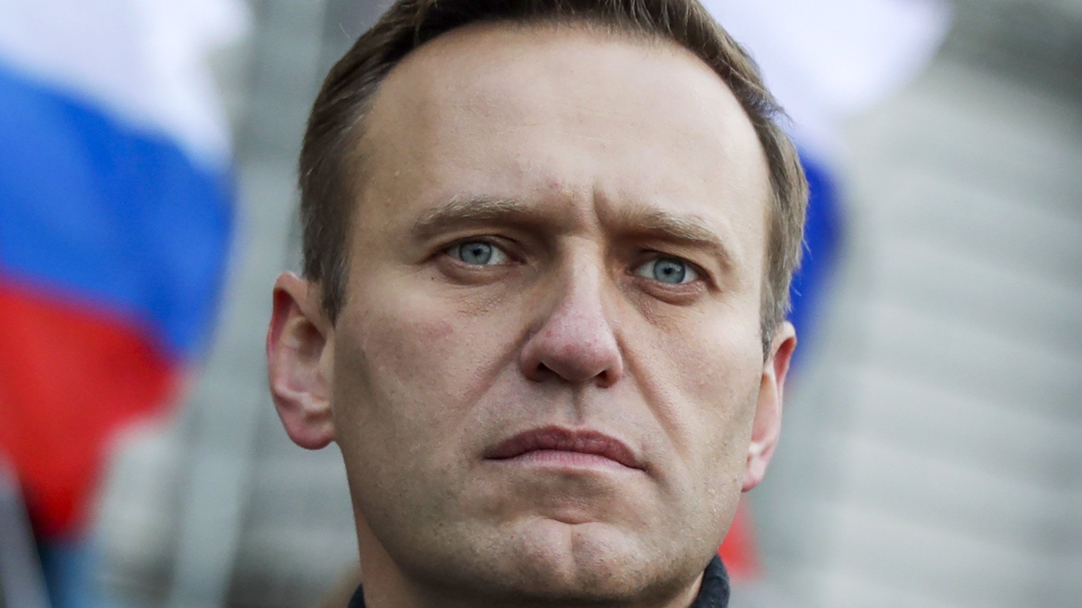 Orosz kémfőnök: Navalnijt nem mérgezhették novicsokkal, a készleteket megsemmisítették